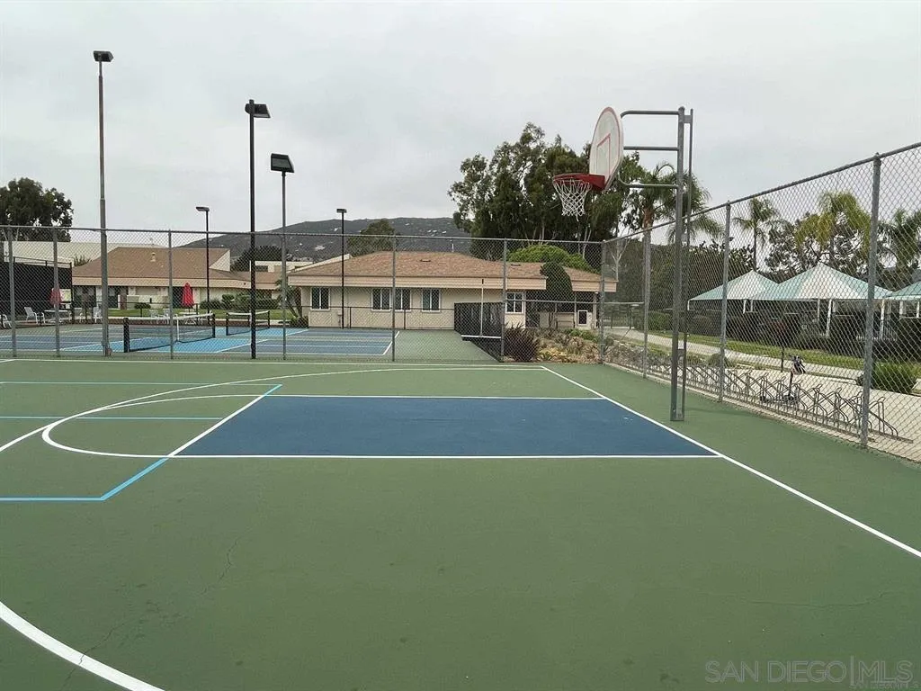 San Diego, California, 92127, United States, 4 Bedrooms Bedrooms, ,3 BathroomsBathrooms,Residential,For Sale,1992799