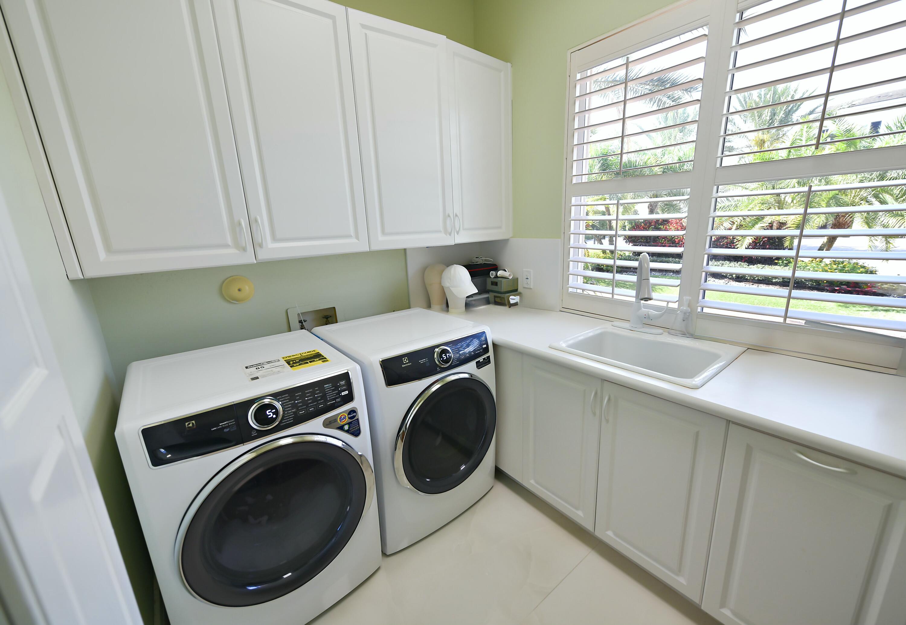 Boca Raton, Florida, 33432, United States, 4 Bedrooms Bedrooms, ,5 BathroomsBathrooms,Residential,For Sale,1770617