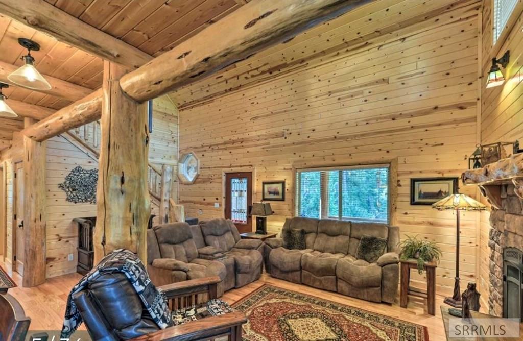 Island Park, Idaho, 83429, United States, 3 Bedrooms Bedrooms, ,2 BathroomsBathrooms,Residential,For Sale,1766025