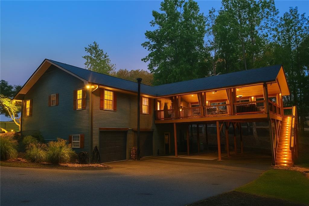 Cleveland, Georgia, 30528, United States, 4 Bedrooms Bedrooms, ,3 BathroomsBathrooms,Residential,For Sale,1986122