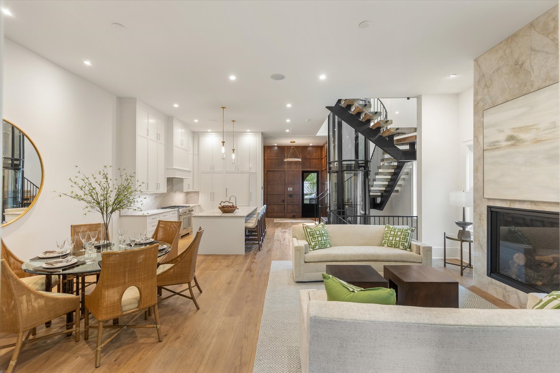  504 Birchwood Drive Unit B-2 Highlands - 物件實景