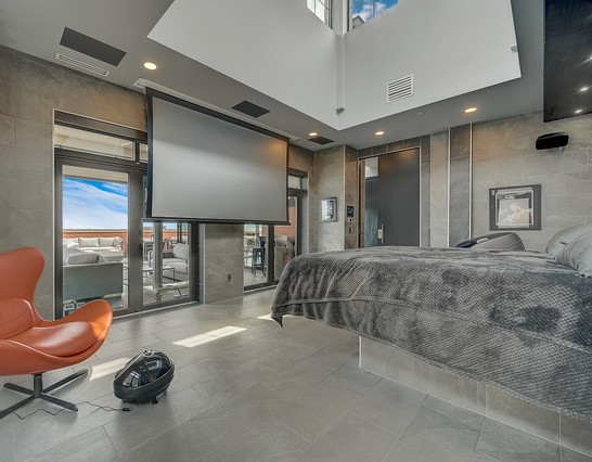 Carmel, Indiana, 46032, United States, 3 Bedrooms Bedrooms, ,4 BathroomsBathrooms,Residential,For Sale,2000560