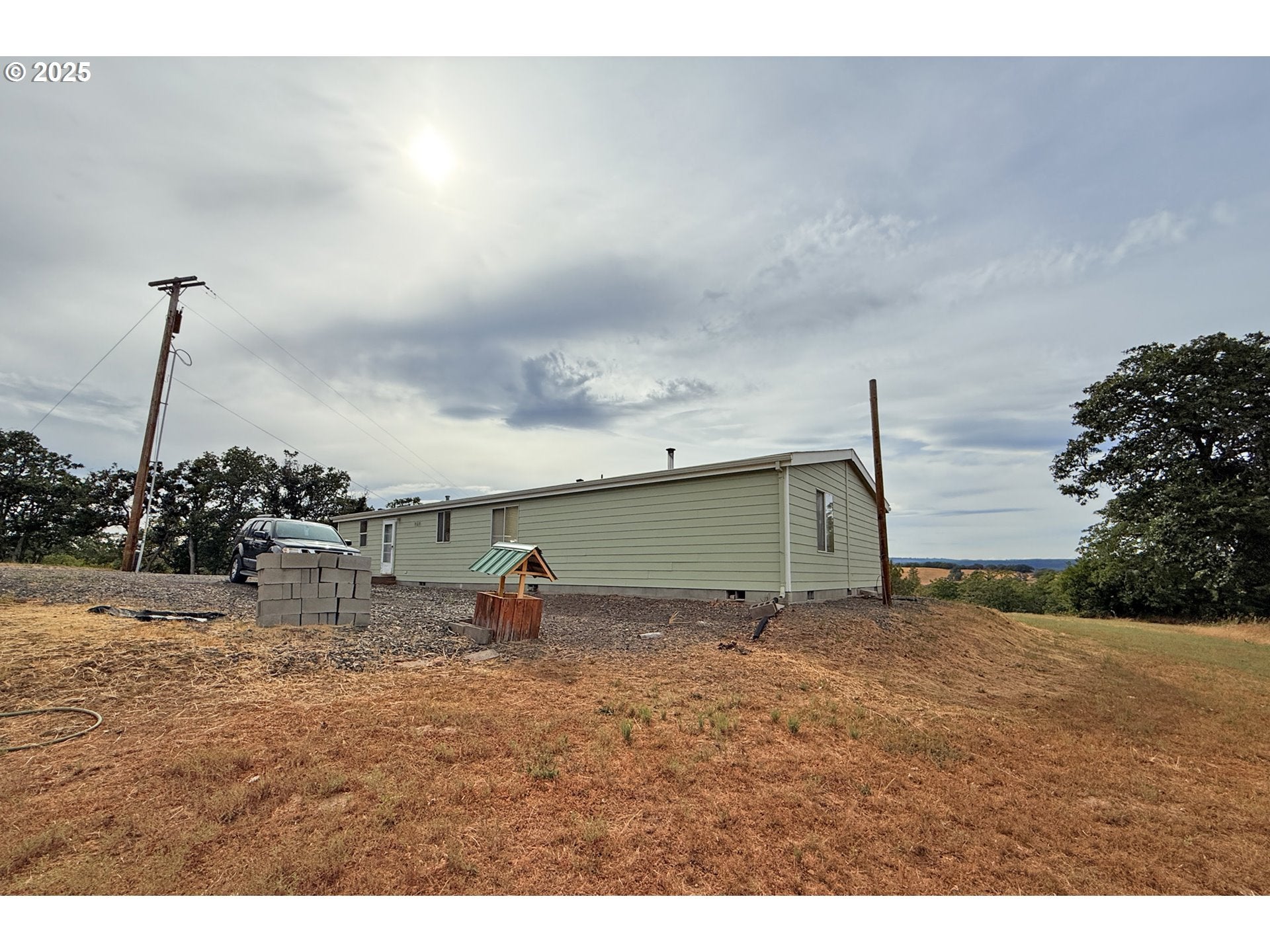 Lyle, Washington, 98635, United States, 3 Bedrooms Bedrooms, ,2 BathroomsBathrooms,Residential,For Sale,1875194