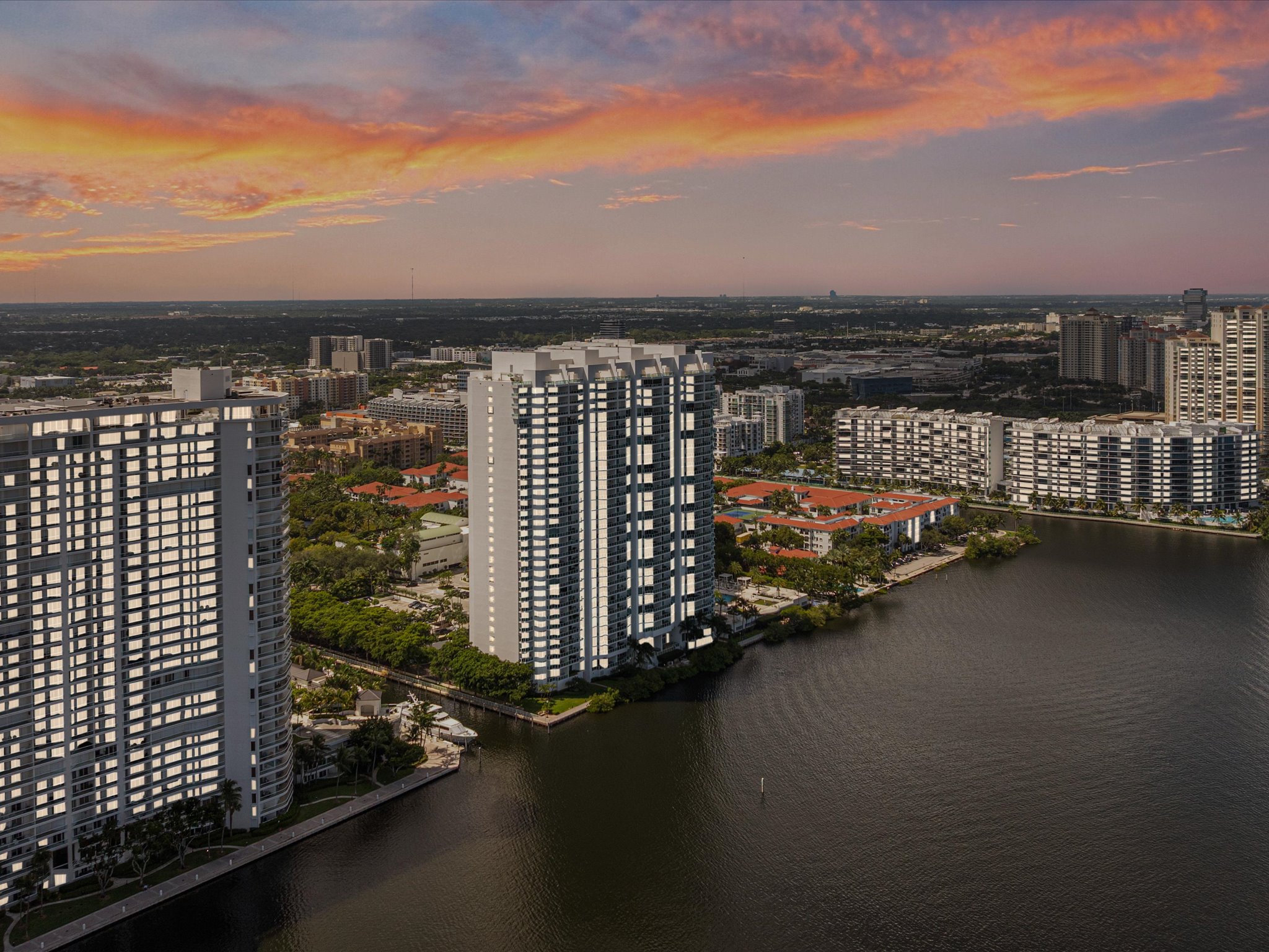  3301 NE 183rd St, Aventura, FL, 33160 - 物件實景