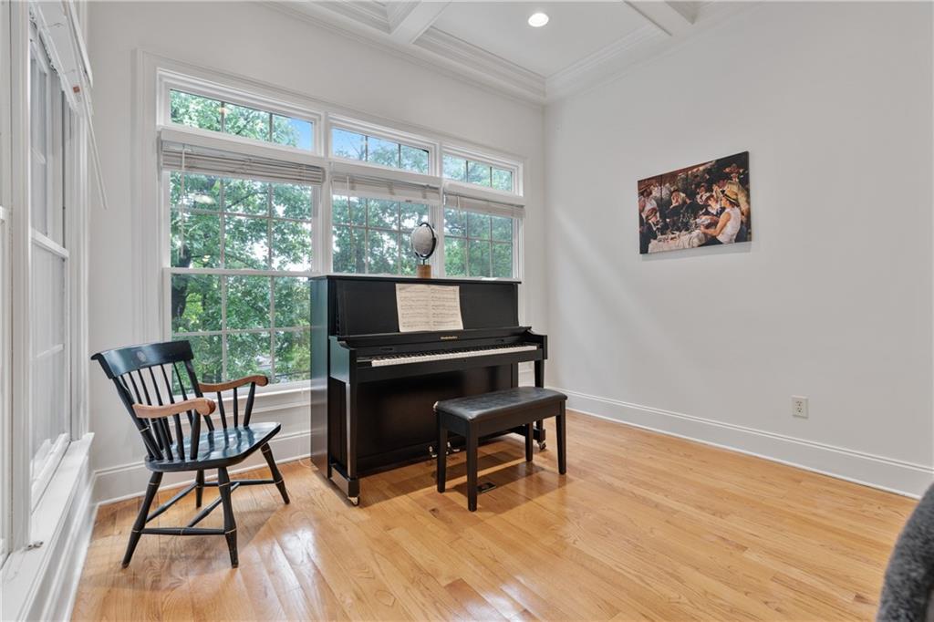 Sandy Springs, Georgia, 30328, United States, 2 Bedrooms Bedrooms, ,4 BathroomsBathrooms,Residential,For Sale,1923426