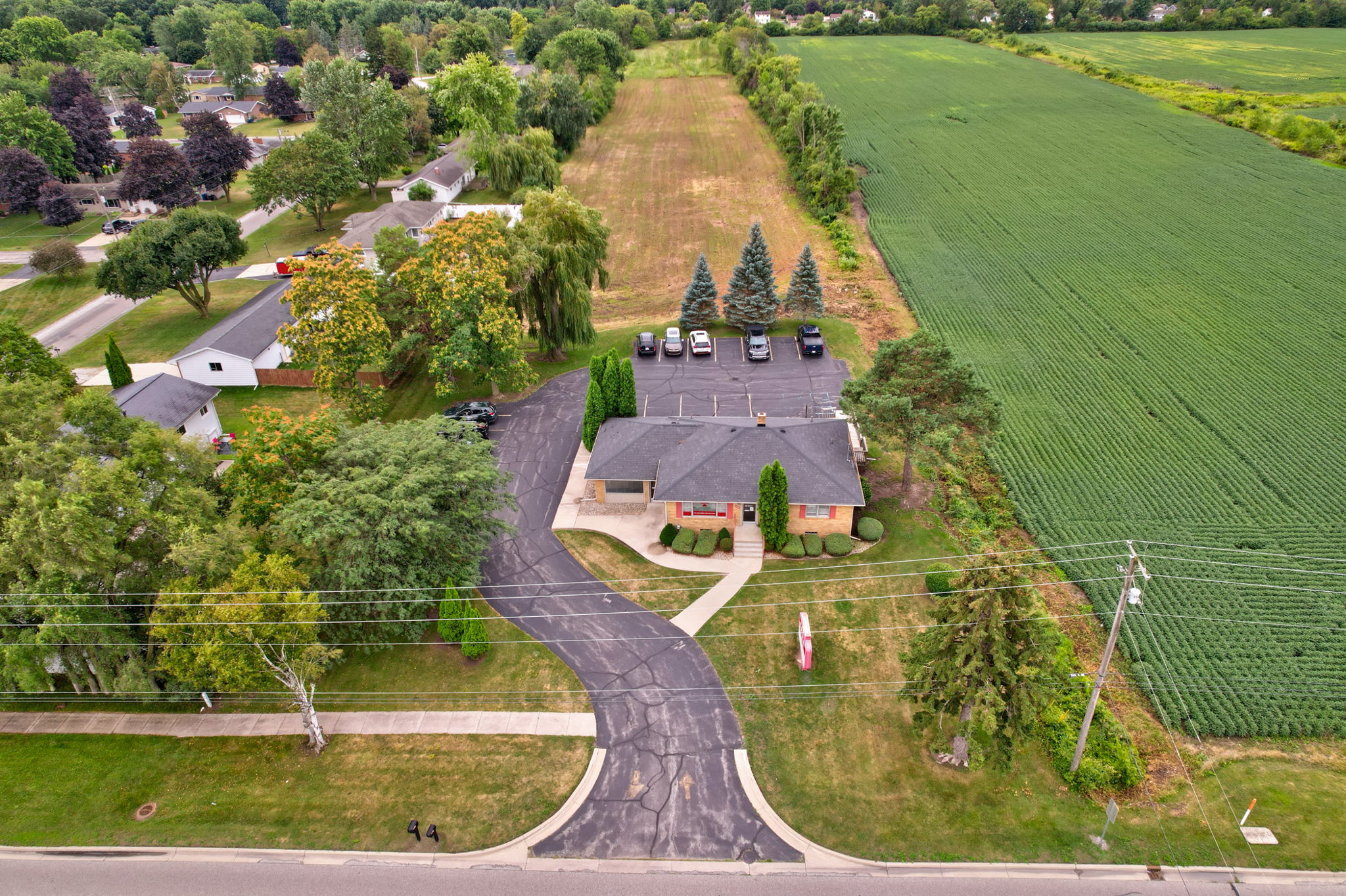 Saginaw, Michigan, 48604, United States, 4 Bedrooms Bedrooms, ,3 BathroomsBathrooms,Residential,For Sale,1980759