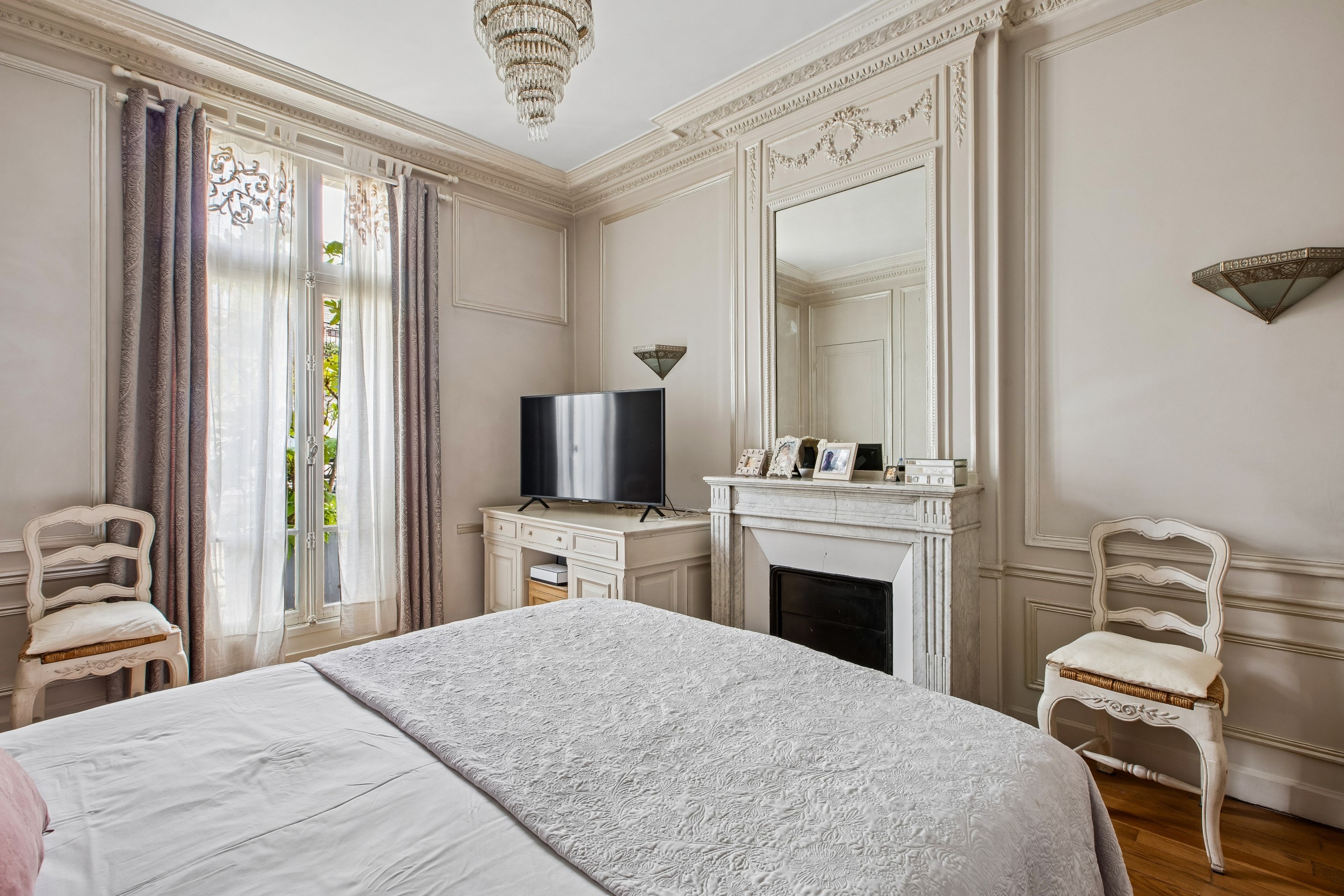  Elegant 262m² Apartment with Expansive Views in 16th Arrondissement - 物件實景