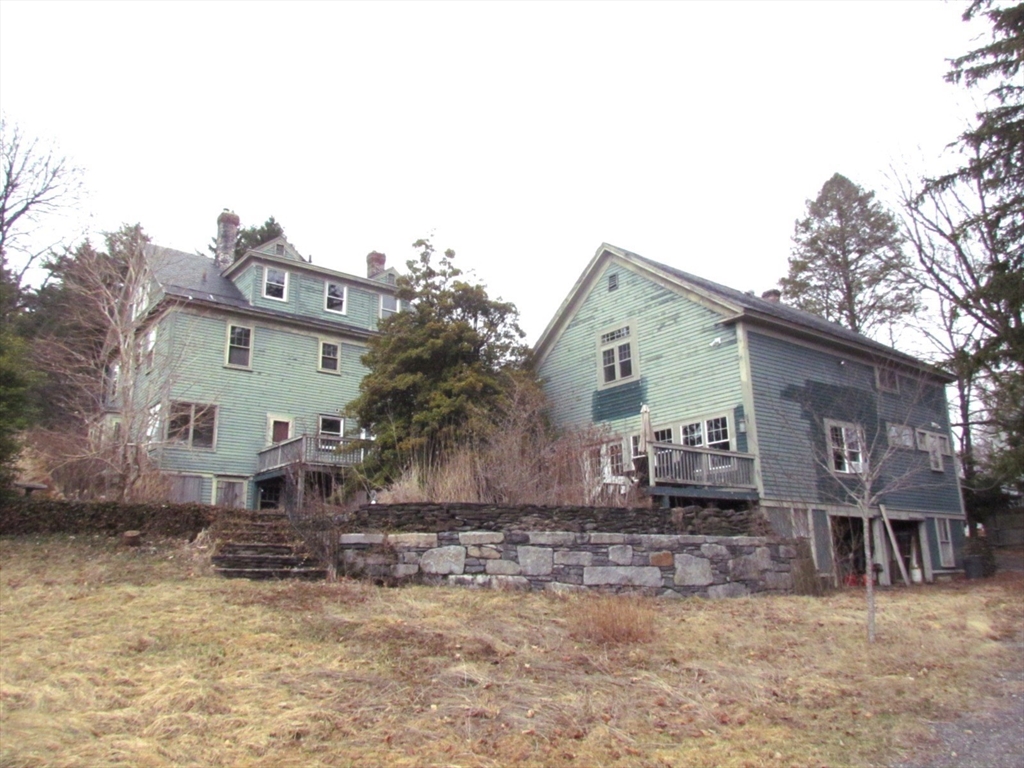 Lunenburg, Massachusetts, 01462, United States, 3 Bedrooms Bedrooms, ,3 BathroomsBathrooms,Residential,For Sale,1967616