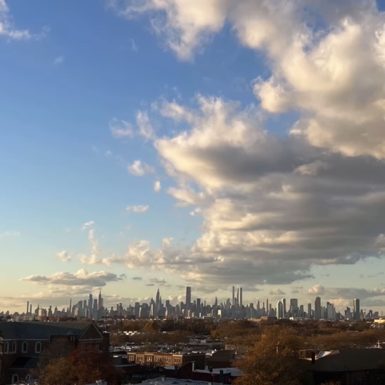 Glendale, New York, 11385, United States, 2 Bedrooms Bedrooms, ,2 BathroomsBathrooms,Residential,For Sale,1987911