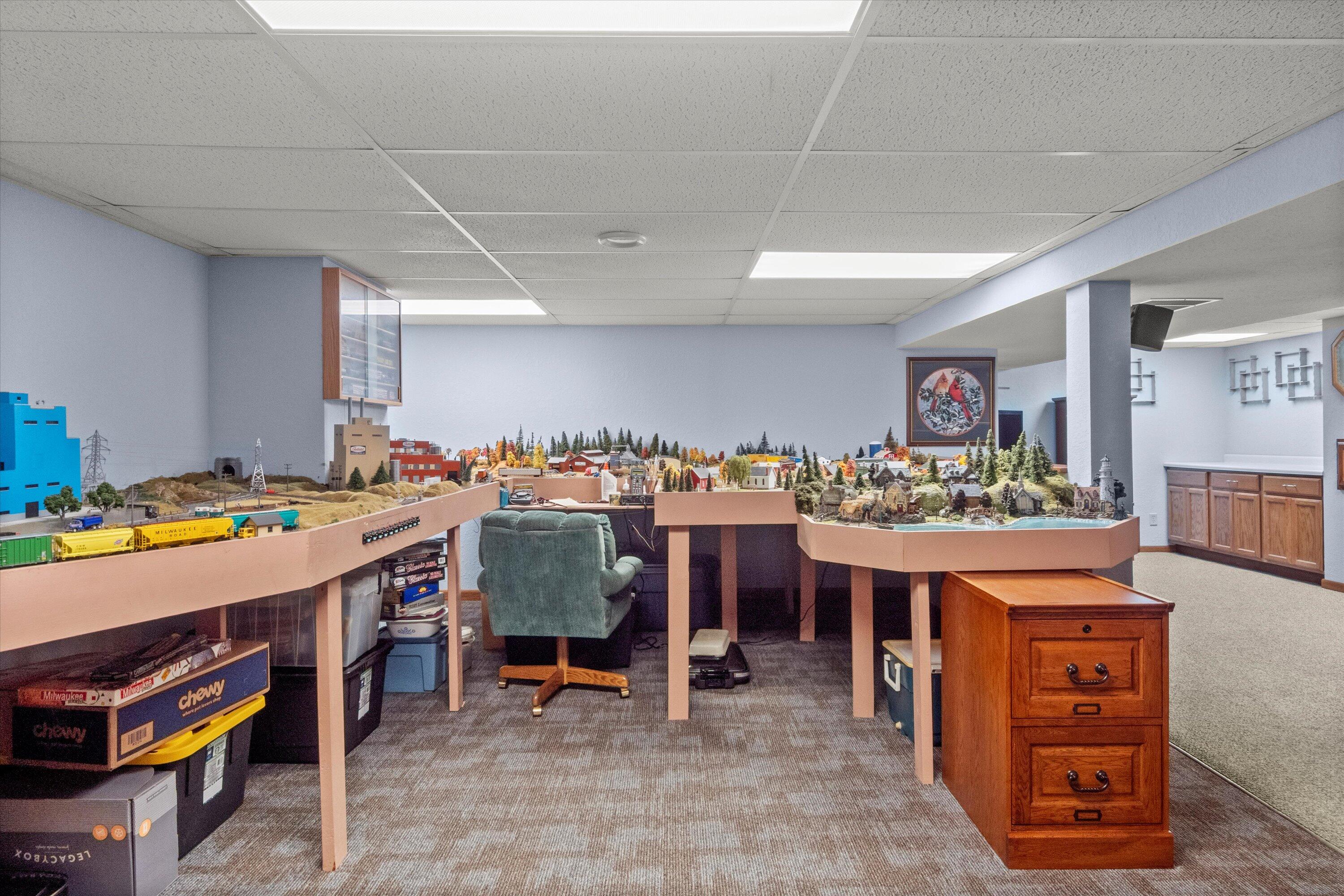 Caledonia, Wisconsin, 53402, United States, 3 Bedrooms Bedrooms, ,3 BathroomsBathrooms,Residential,For Sale,1987324