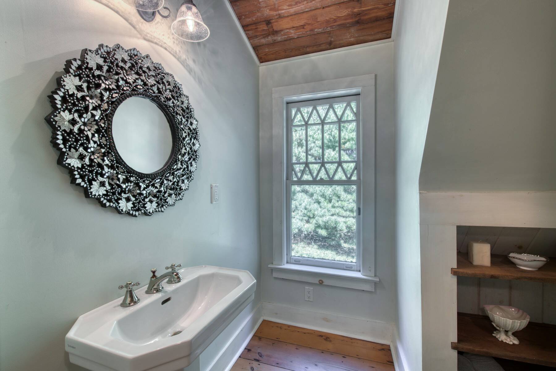  Greenport Historic Colonial Farmhouse in Peconic Bay Estates - 物件實景