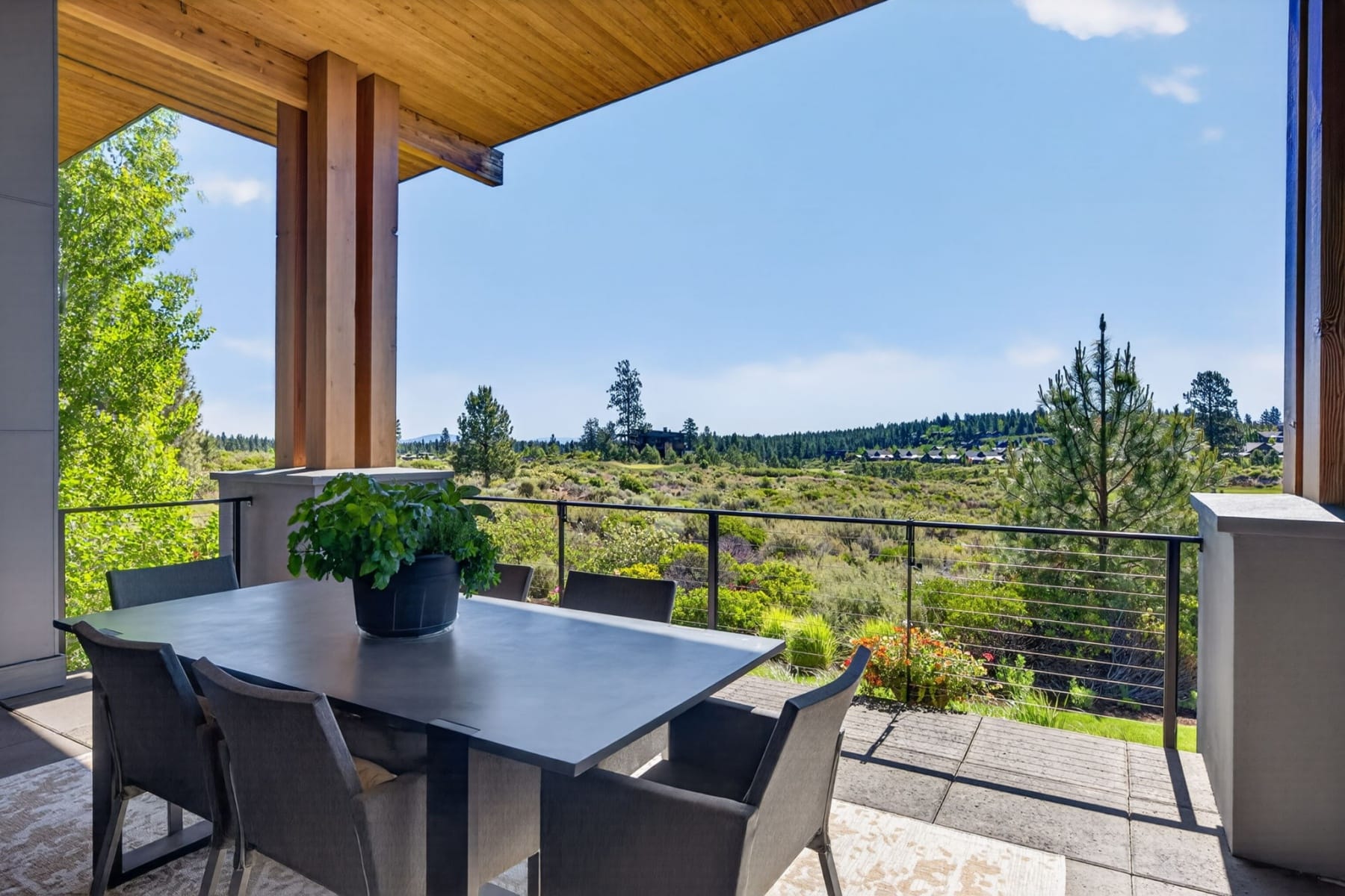  61404 SW Skene Trail Bend, OR 97702 - 物件實景