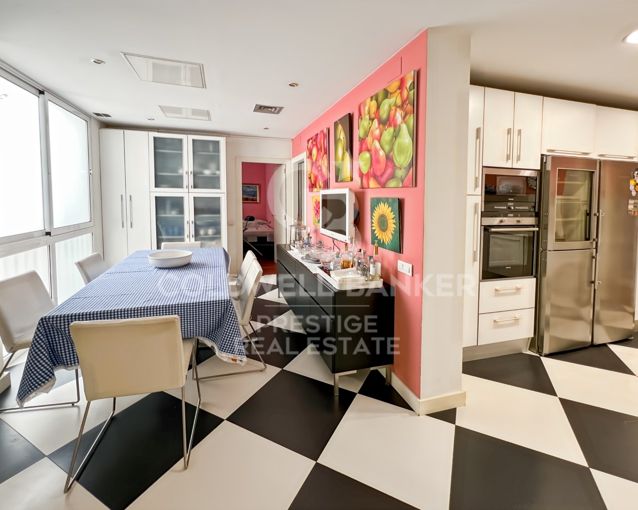 Barcelona, Catalonia, ES, 4 Bedrooms Bedrooms, ,4 BathroomsBathrooms,Residential,For Sale,1906834