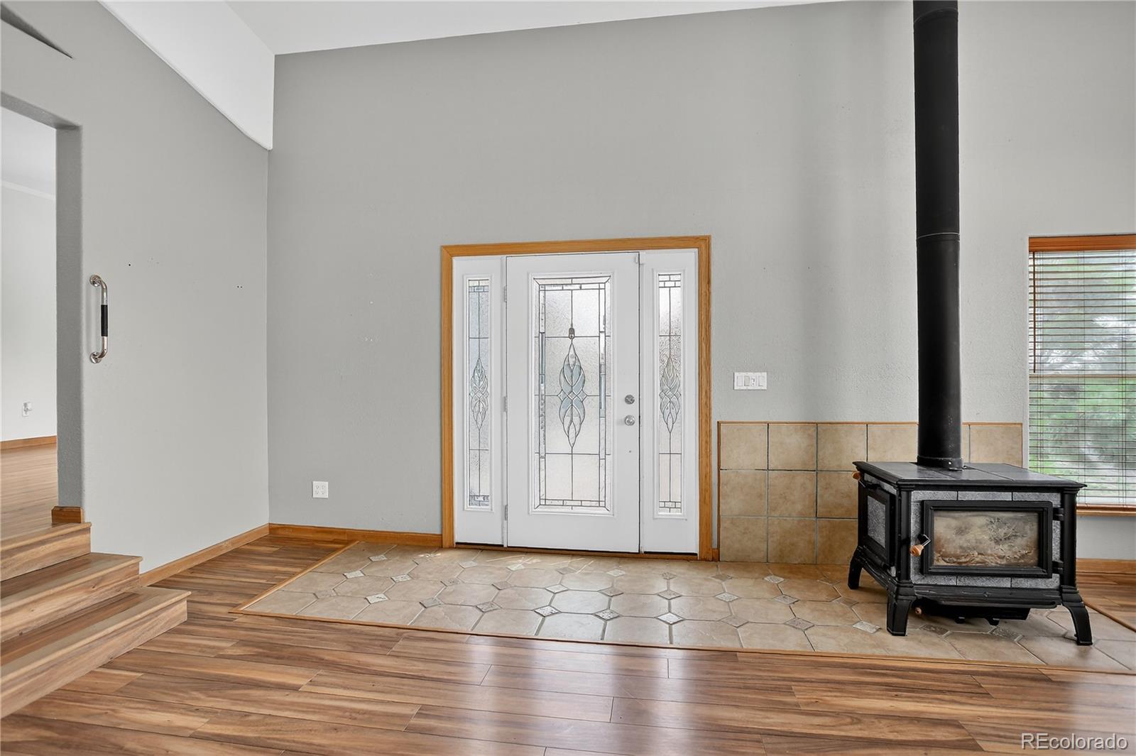 Byers, Colorado, 80103, United States, 5 Bedrooms Bedrooms, ,4 BathroomsBathrooms,Residential,For Sale,1896290