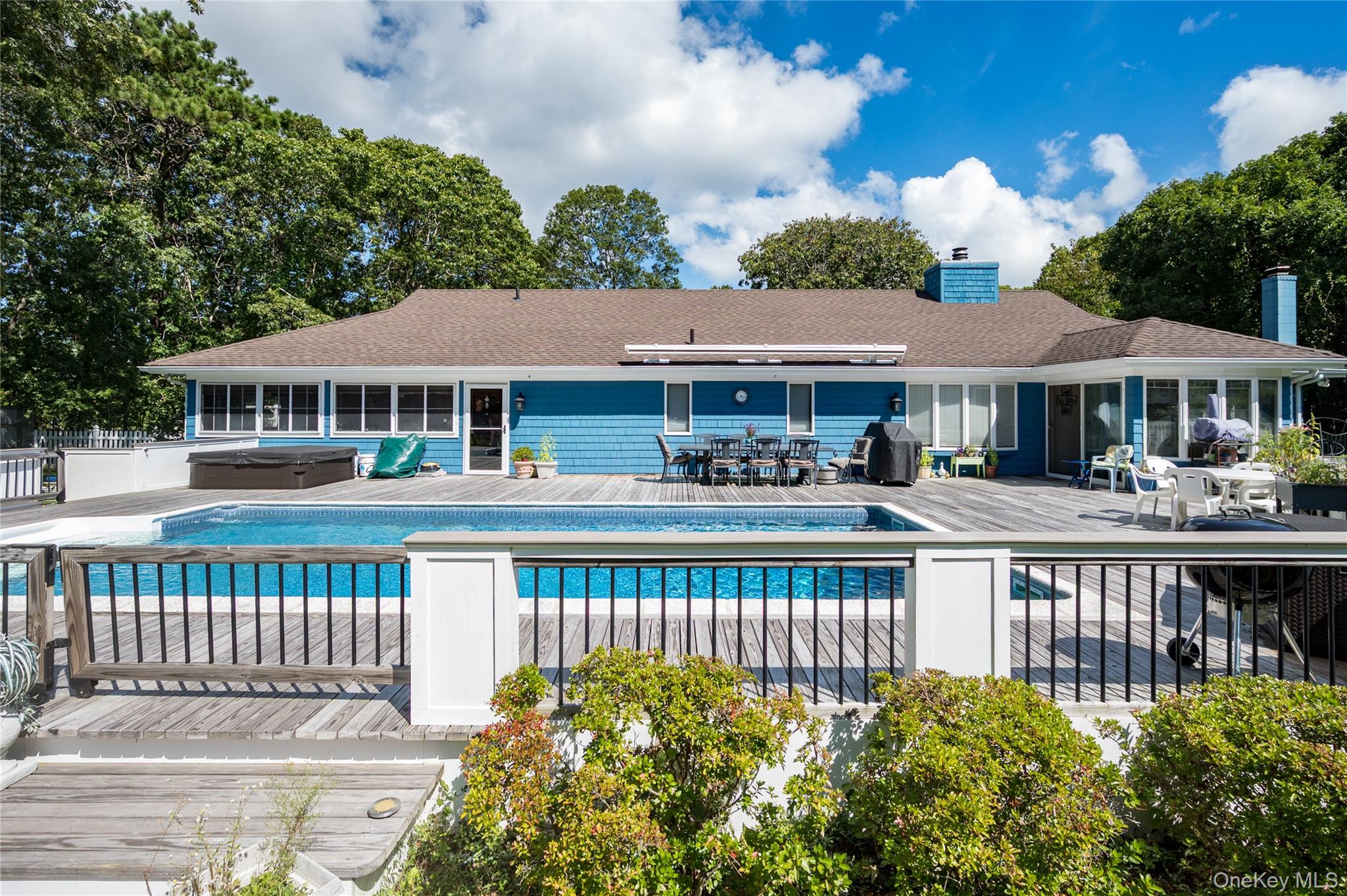 Hampton Bays, New York, 11946, United States, 3 Bedrooms Bedrooms, ,3 BathroomsBathrooms,Residential,For Sale,1935331
