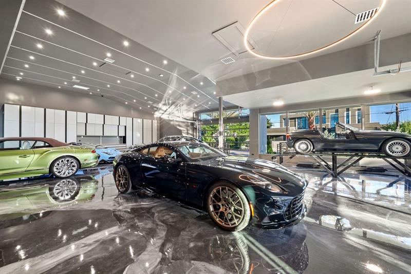 Fort Lauderdale, Florida, 33316, United States, 6 Bedrooms Bedrooms, ,8 BathroomsBathrooms,Residential,For Sale,1995601