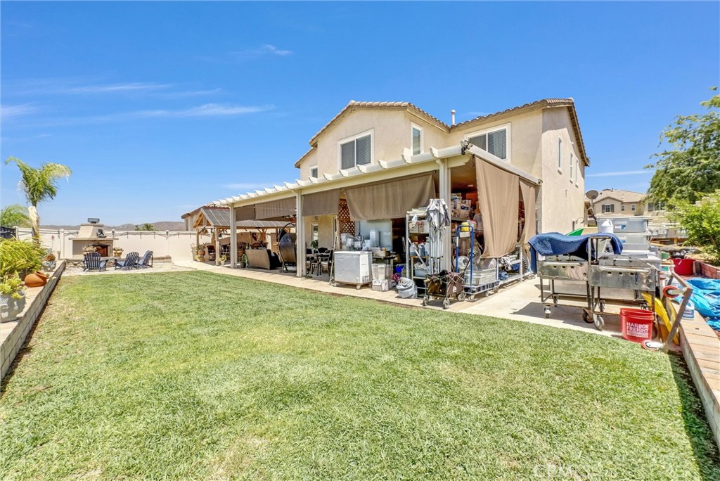 Lake Elsinore, California, 92530, United States, 3 Bedrooms Bedrooms, ,3 BathroomsBathrooms,Residential,For Sale,1880934