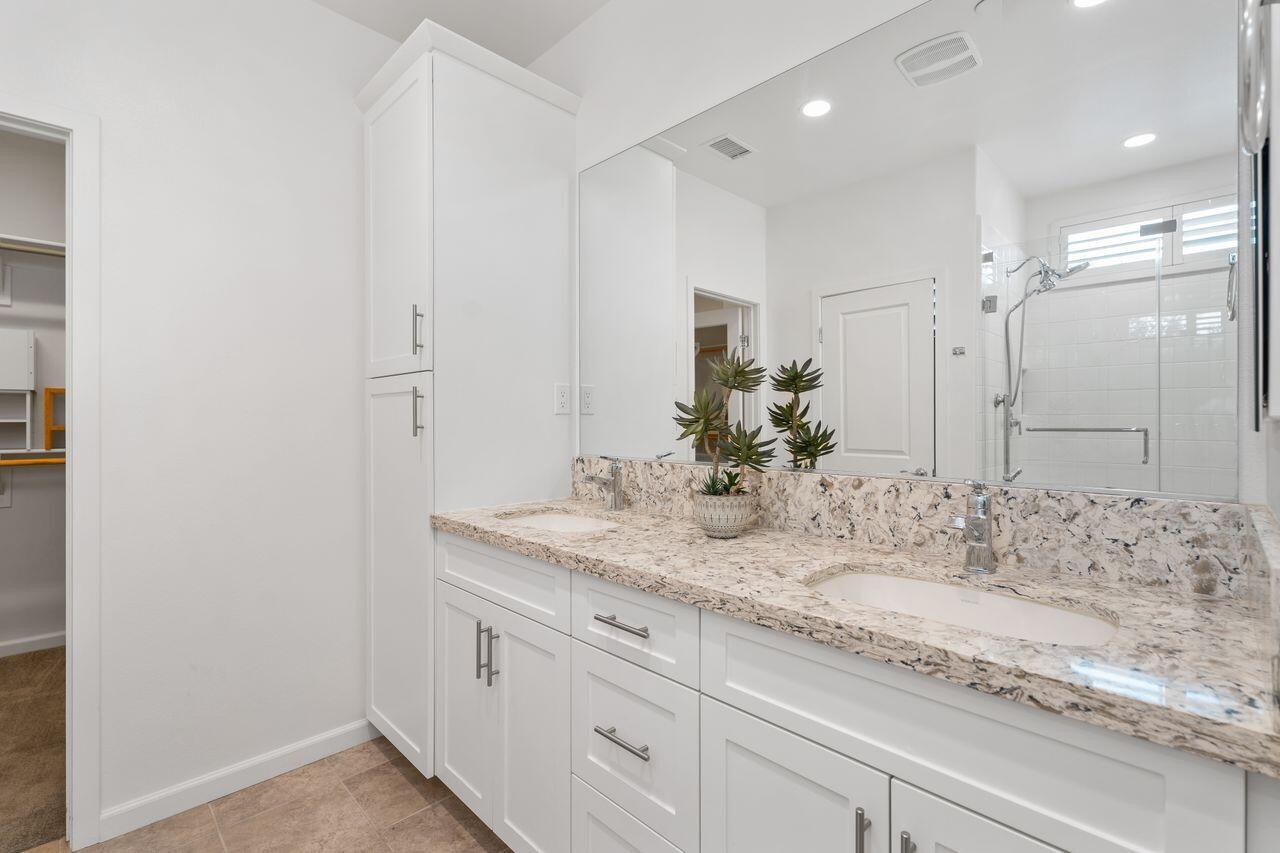 Indio, California, 92201, United States, 3 Bedrooms Bedrooms, ,2 BathroomsBathrooms,Residential,For Sale,1920022