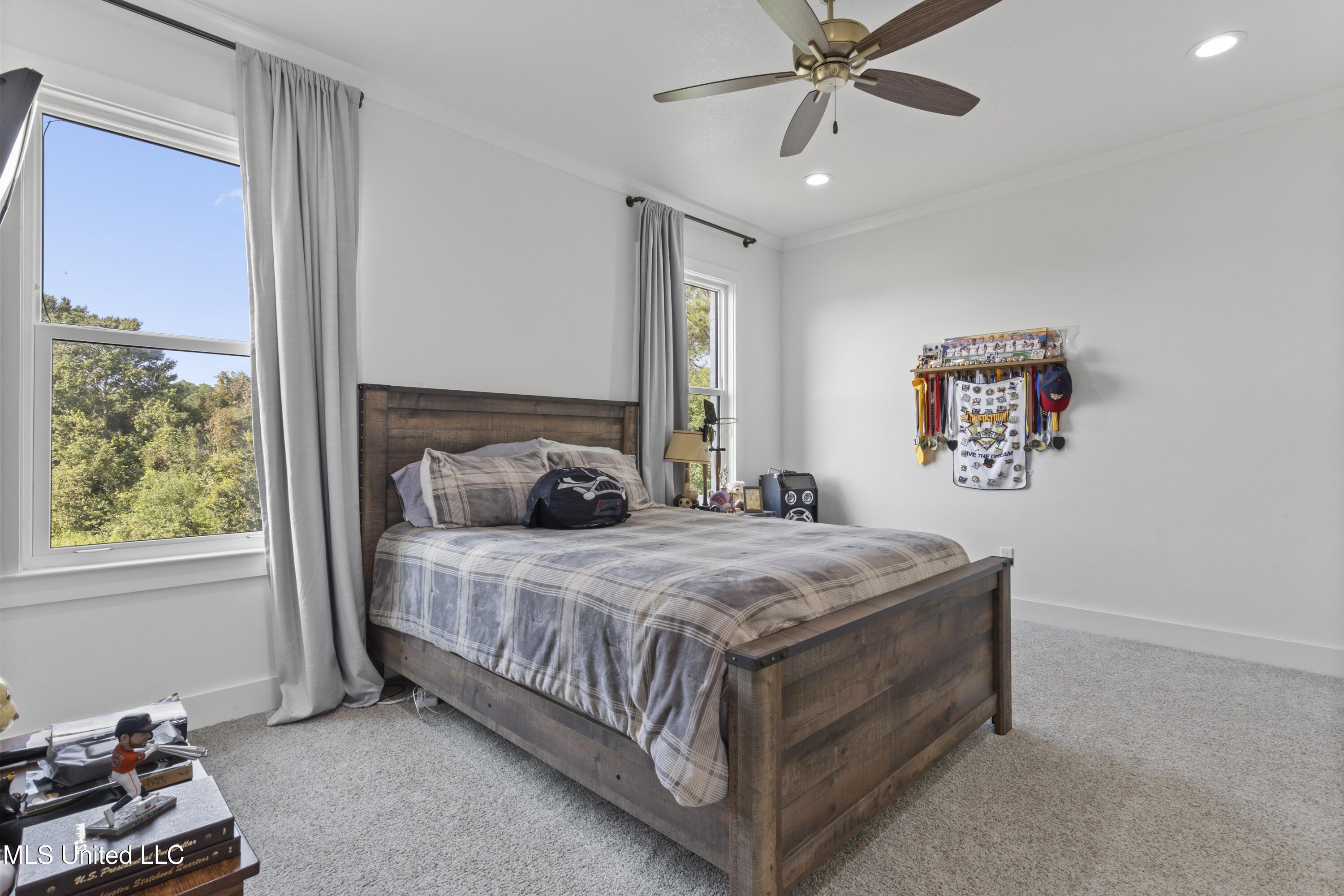 Biloxi, Mississippi, 39531, United States, 4 Bedrooms Bedrooms, ,4 BathroomsBathrooms,Residential,For Sale,1978703