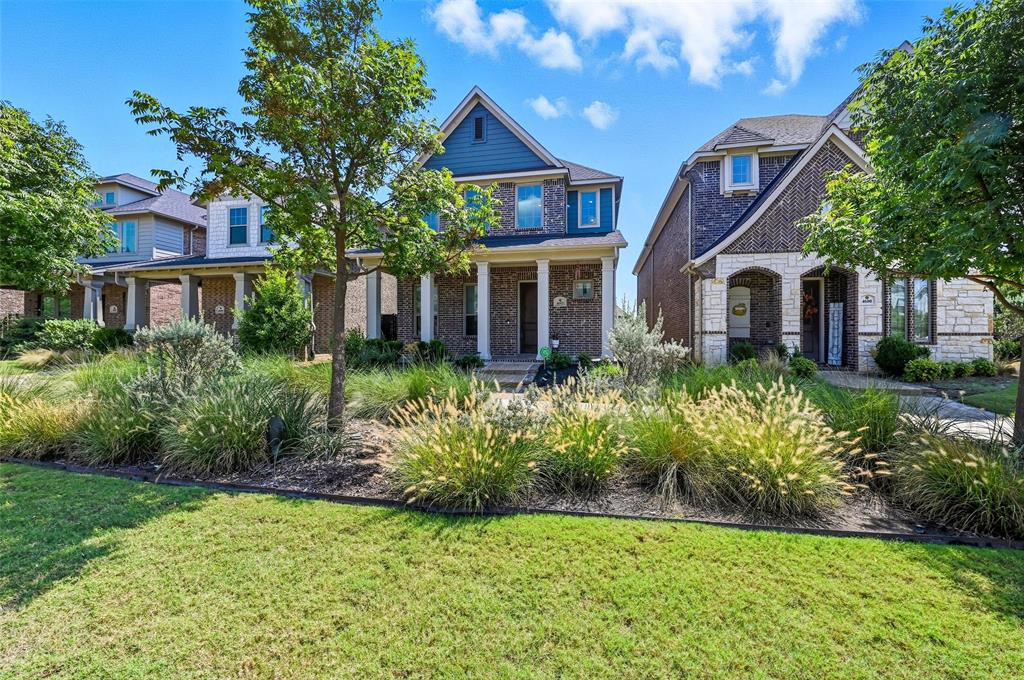 Arlington, Texas, 76005, United States, 4 Bedrooms Bedrooms, ,4 BathroomsBathrooms,Residential,For Sale,1963930