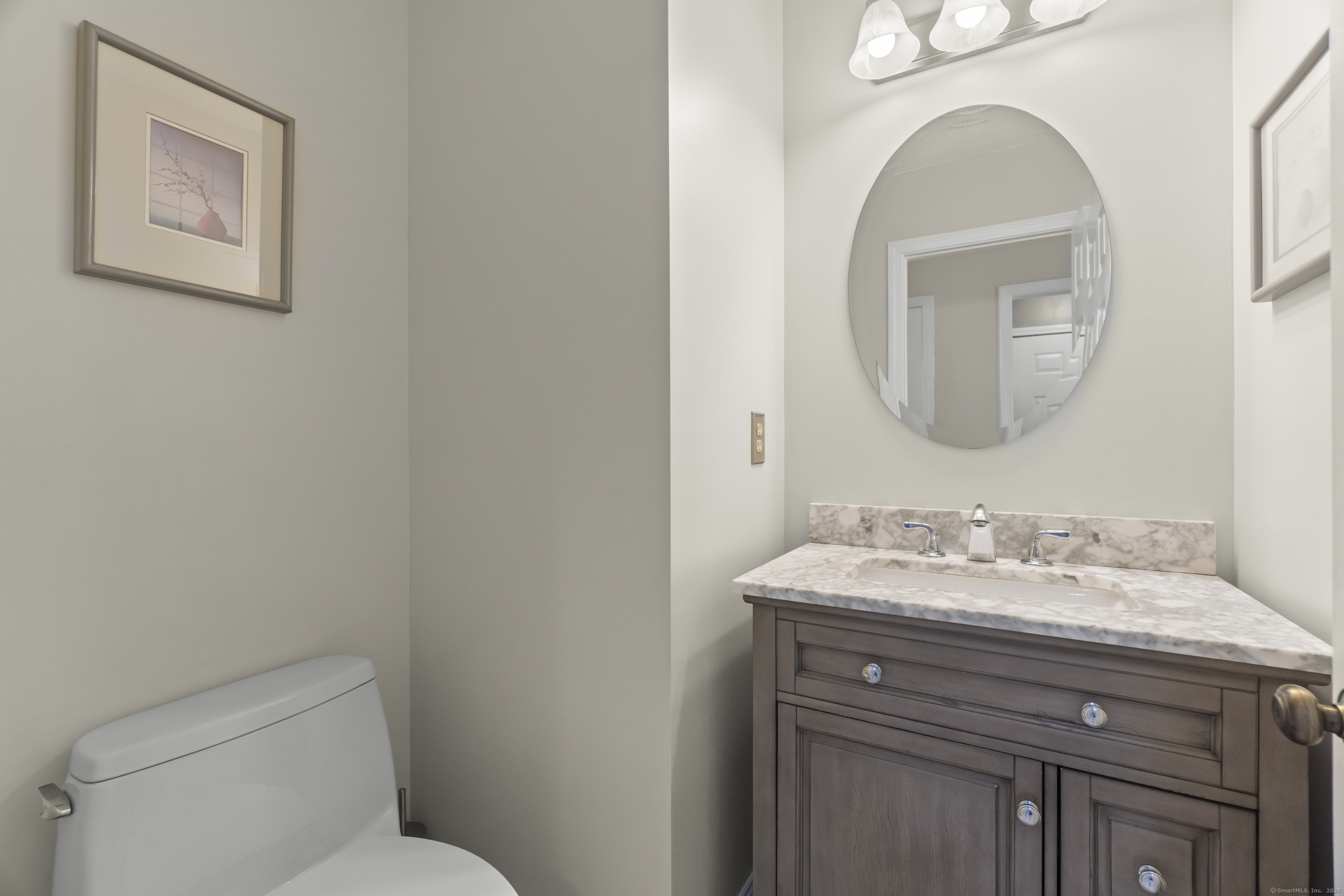 Salem, Connecticut, 06420, United States, 4 Bedrooms Bedrooms, ,3 BathroomsBathrooms,Residential,For Sale,1986048