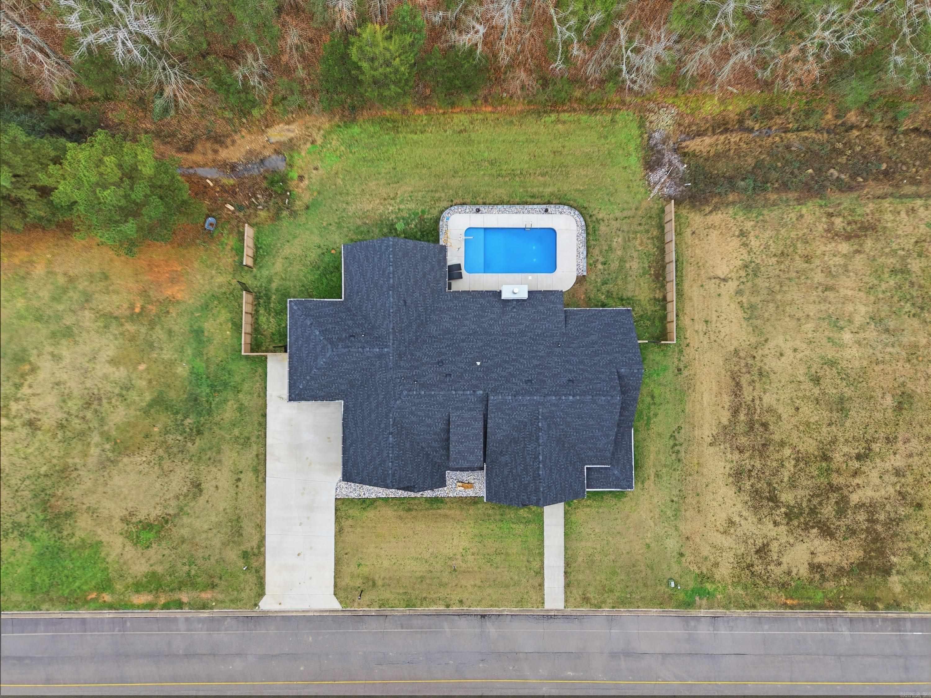 Morrilton, Arkansas, 72110, United States, 3 Bedrooms Bedrooms, ,4 BathroomsBathrooms,Residential,For Sale,2003394