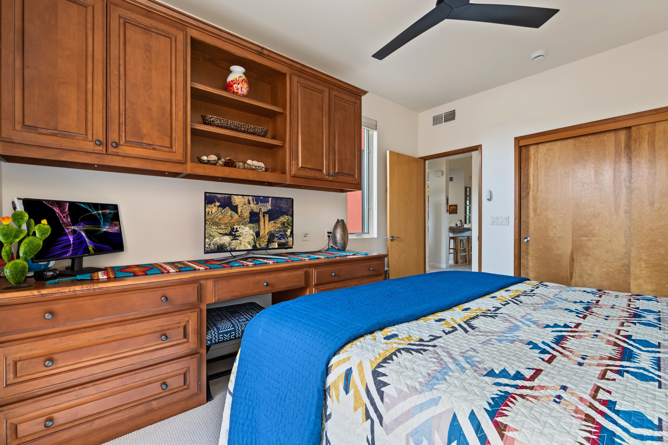  608 Avenida Villa Hermosa #209 - 物件實景
