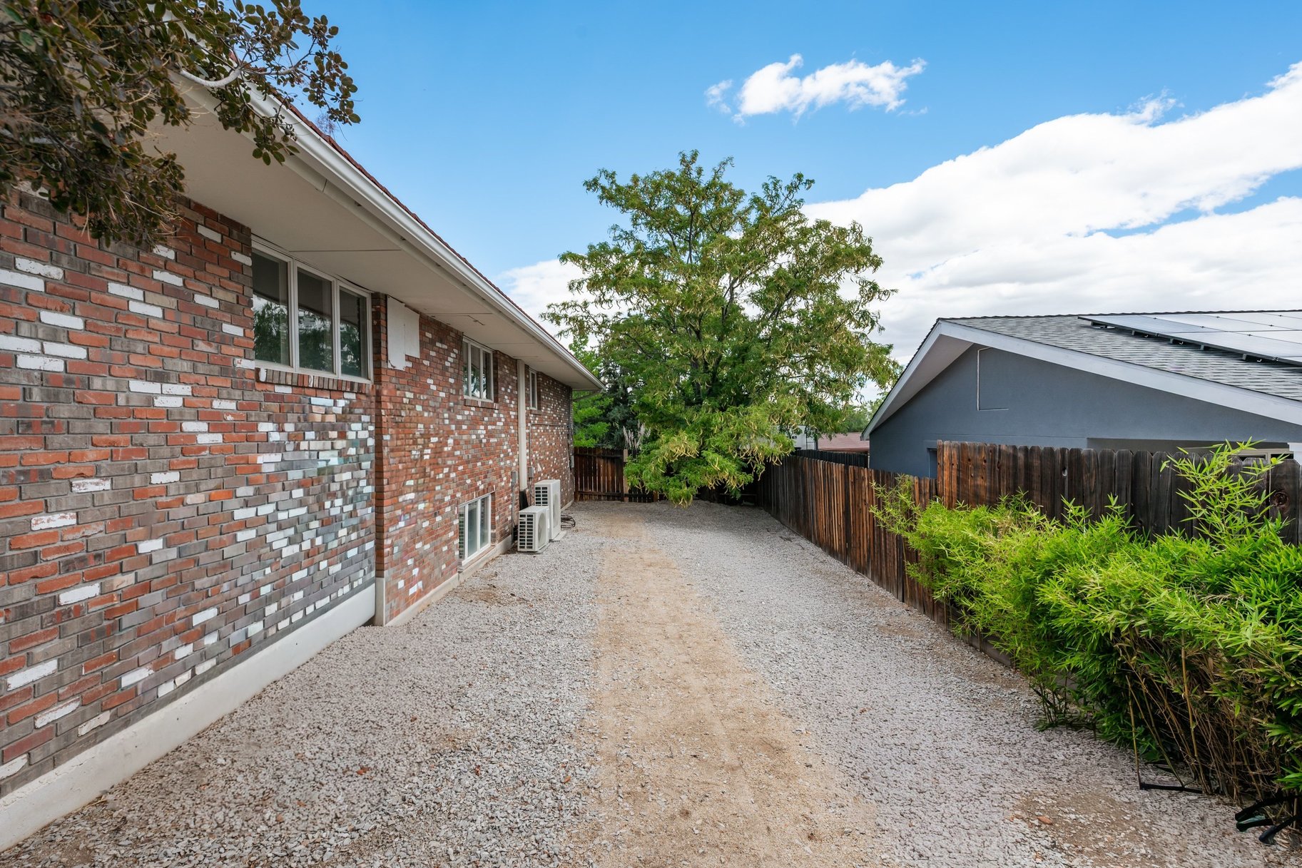  RARE SKYLINE HEIGHTS OPPORTUNITY  6,024 SF BRICK HOME ON .38 ACRE  NO HOA - 物件實景