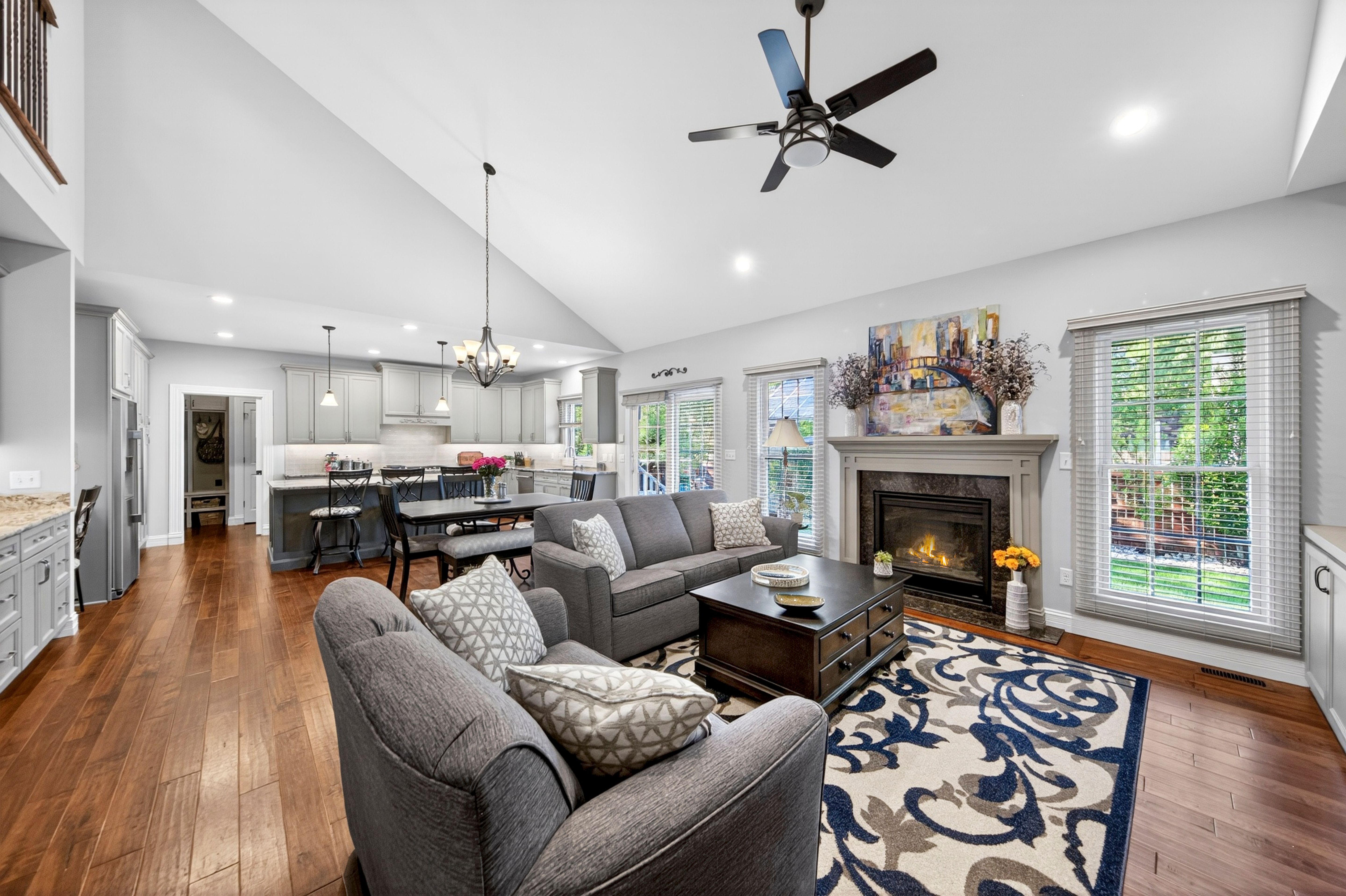  Beautiful 5-Year-Old Custom Home in Kirkwood — Upscale Features & Prime Location - 物件實景