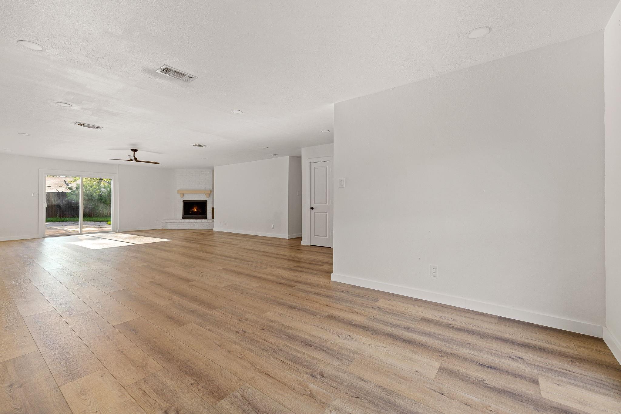 Houston, Texas, 77080, United States, 3 Bedrooms Bedrooms, ,2 BathroomsBathrooms,Residential,For Sale,2027458