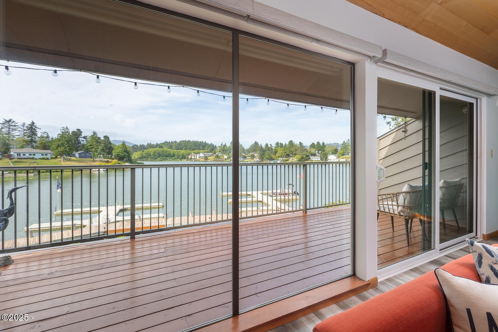 Lincoln City, Oregon, 97367, United States, 3 Bedrooms Bedrooms, ,2 BathroomsBathrooms,Residential,For Sale,1867179