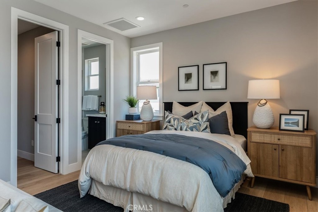 San Luis Obispo, California, 93401, United States, 5 Bedrooms Bedrooms, ,6 BathroomsBathrooms,Residential,For Sale,2008963