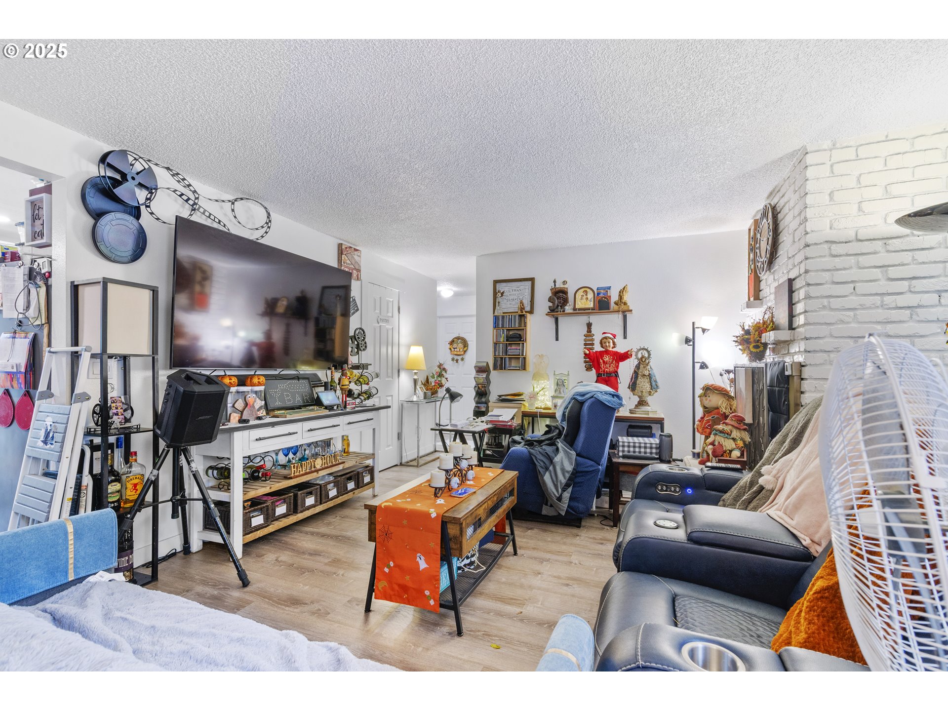 Portland, Oregon, 97230, United States, ,Residential,For Sale,1991258