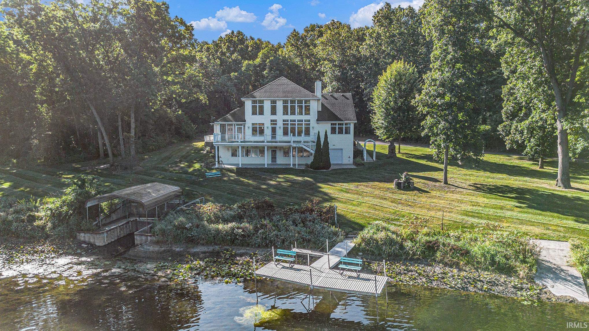 Middlebury, Indiana, 46540, United States, 4 Bedrooms Bedrooms, ,5 BathroomsBathrooms,Residential,For Sale,1943878