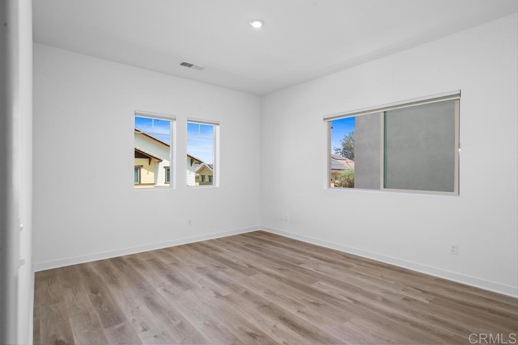 El Cajon, California, 92020, United States, 3 Bedrooms Bedrooms, ,3 BathroomsBathrooms,Residential,For Sale,1932515