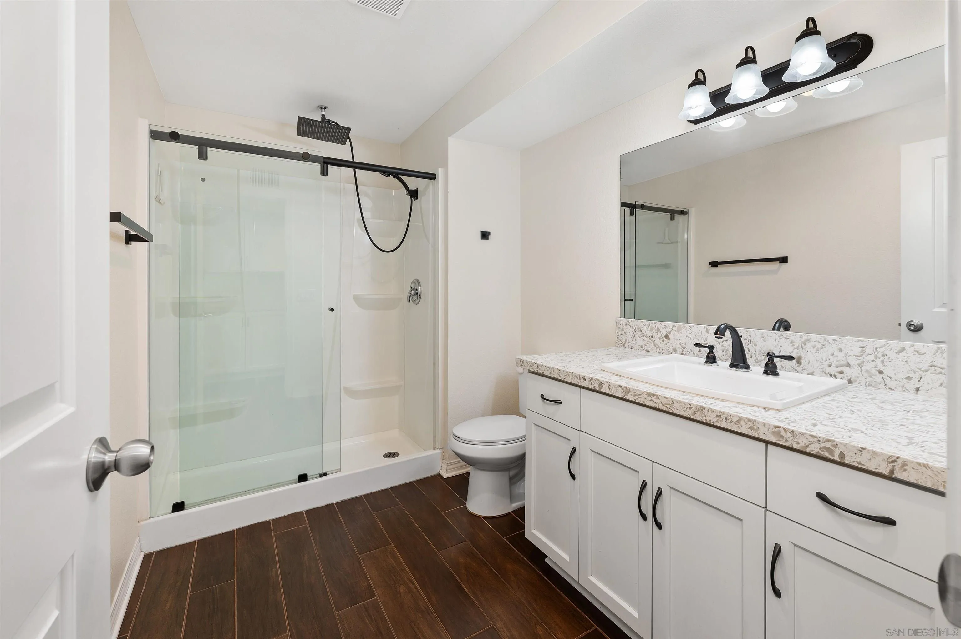 Santee, California, 92071, United States, 3 Bedrooms Bedrooms, ,2 BathroomsBathrooms,Residential,For Sale,1991920