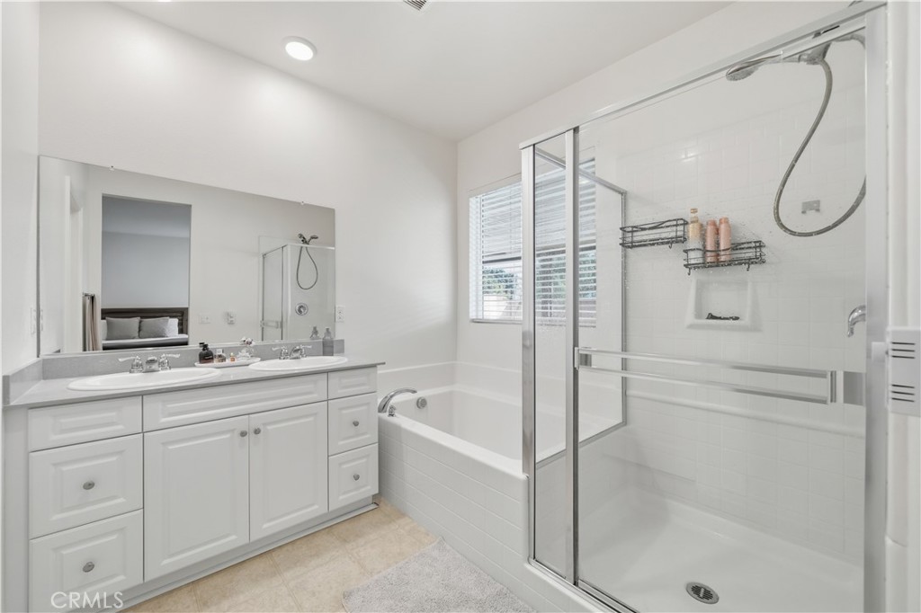 San Jacinto, California, 92582, United States, 3 Bedrooms Bedrooms, ,2 BathroomsBathrooms,Residential,For Sale,1963966