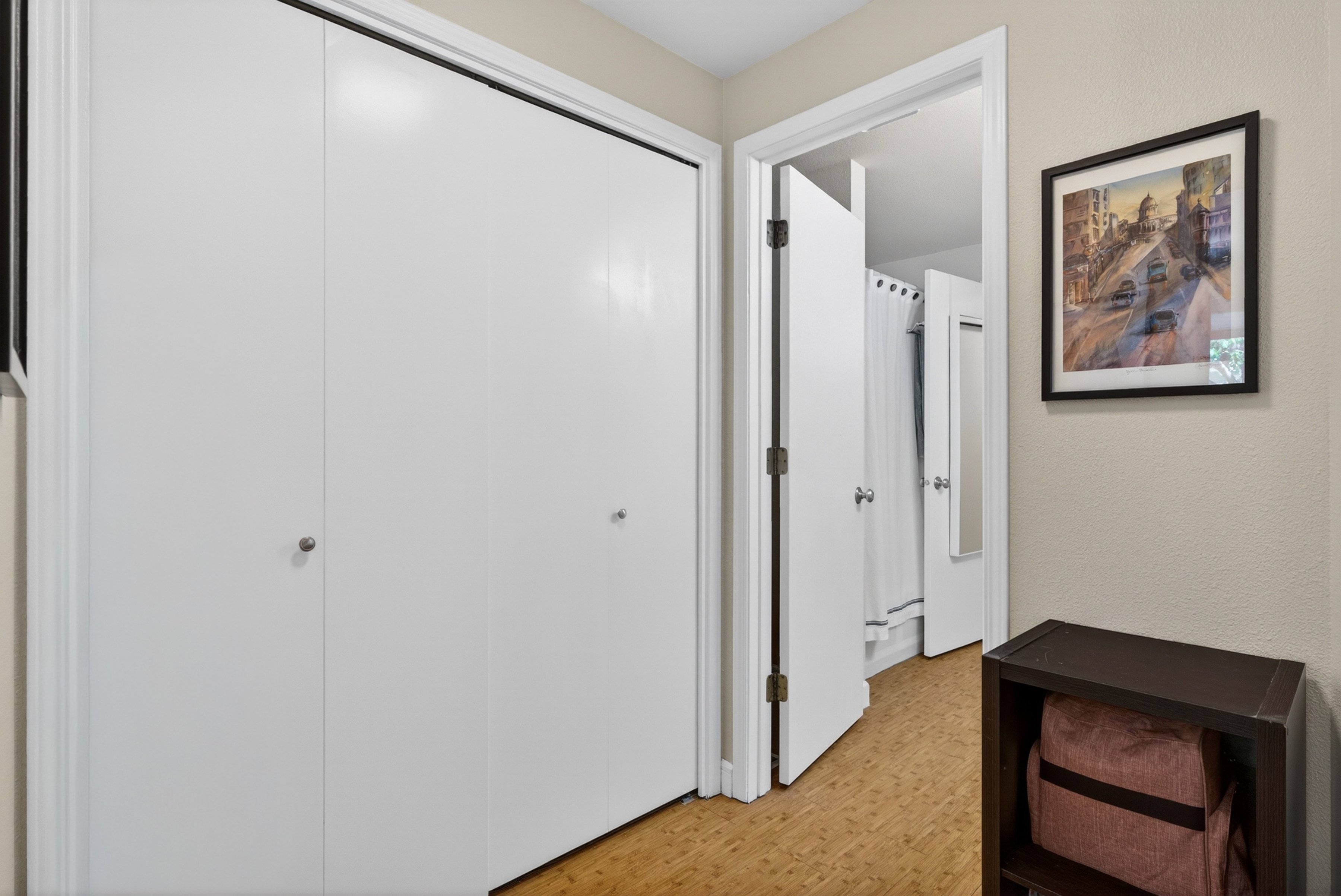  Move-In Ready Boardwalk Condo with Covered Parking - 物件實景