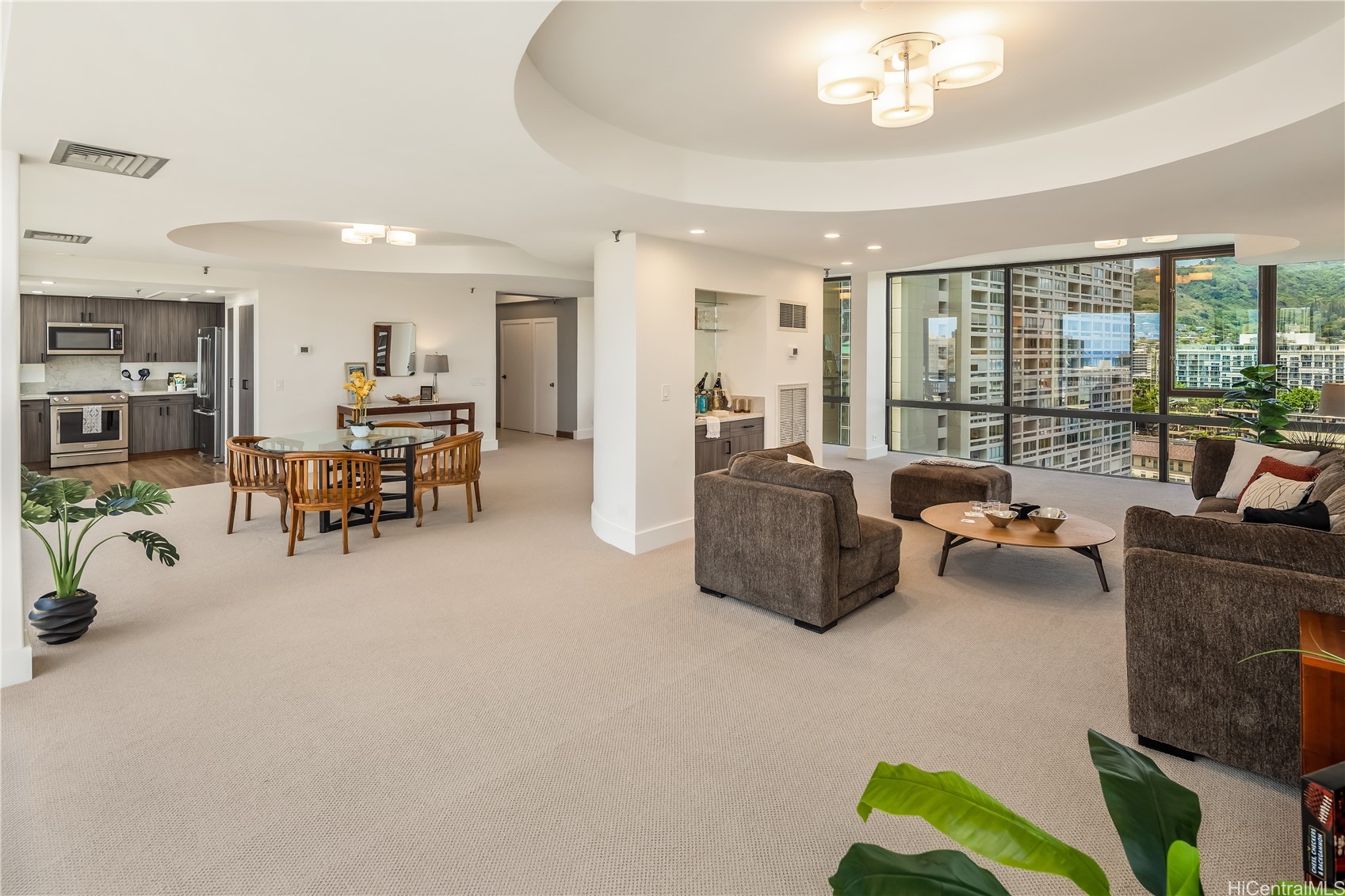 Honolulu, Hawaii, 96826, United States, 3 Bedrooms Bedrooms, ,3 BathroomsBathrooms,Residential,For Sale,1934330