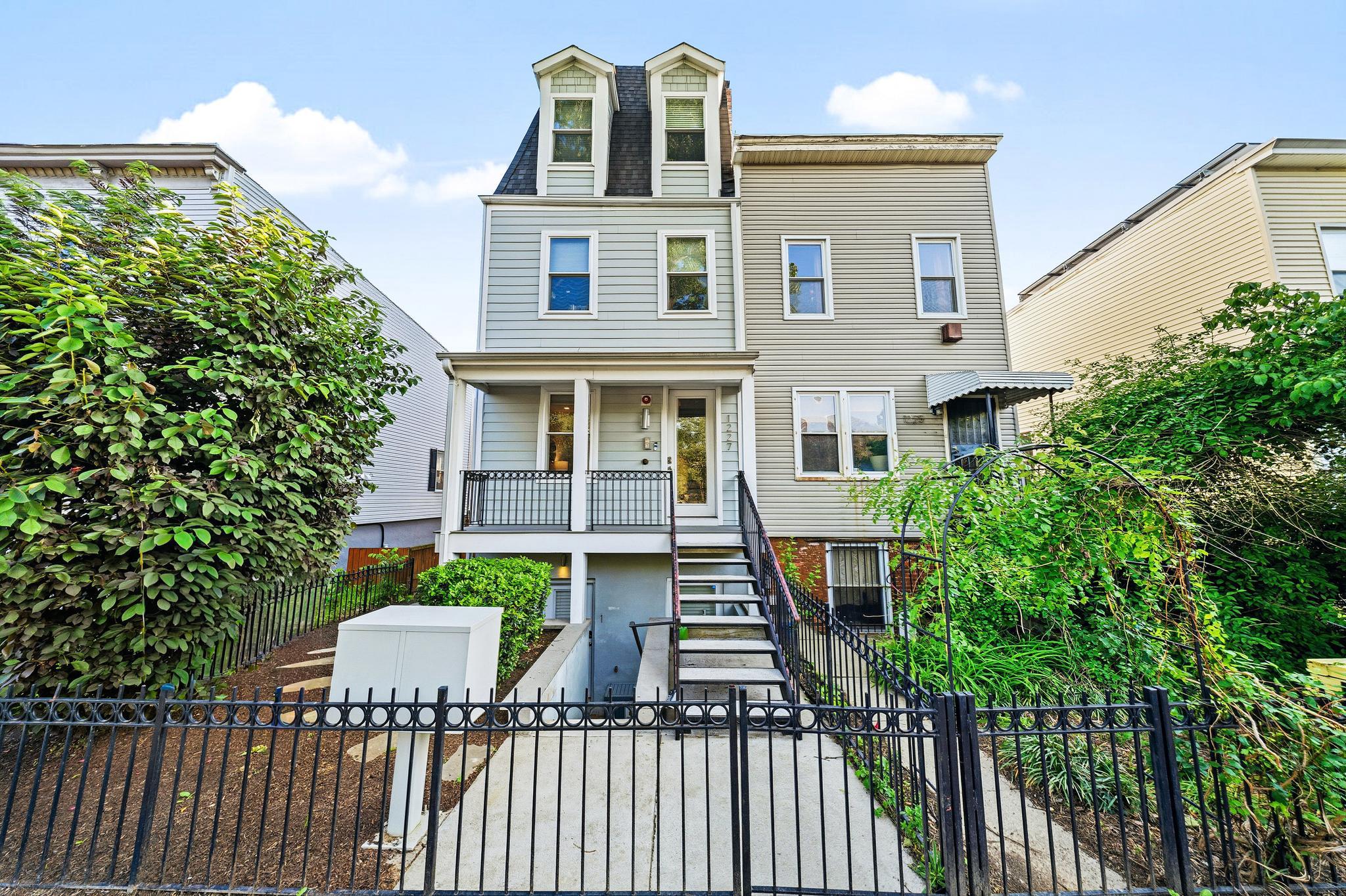  1227 Morse Street NE, Washington, DC, 20002 - 物件實景
