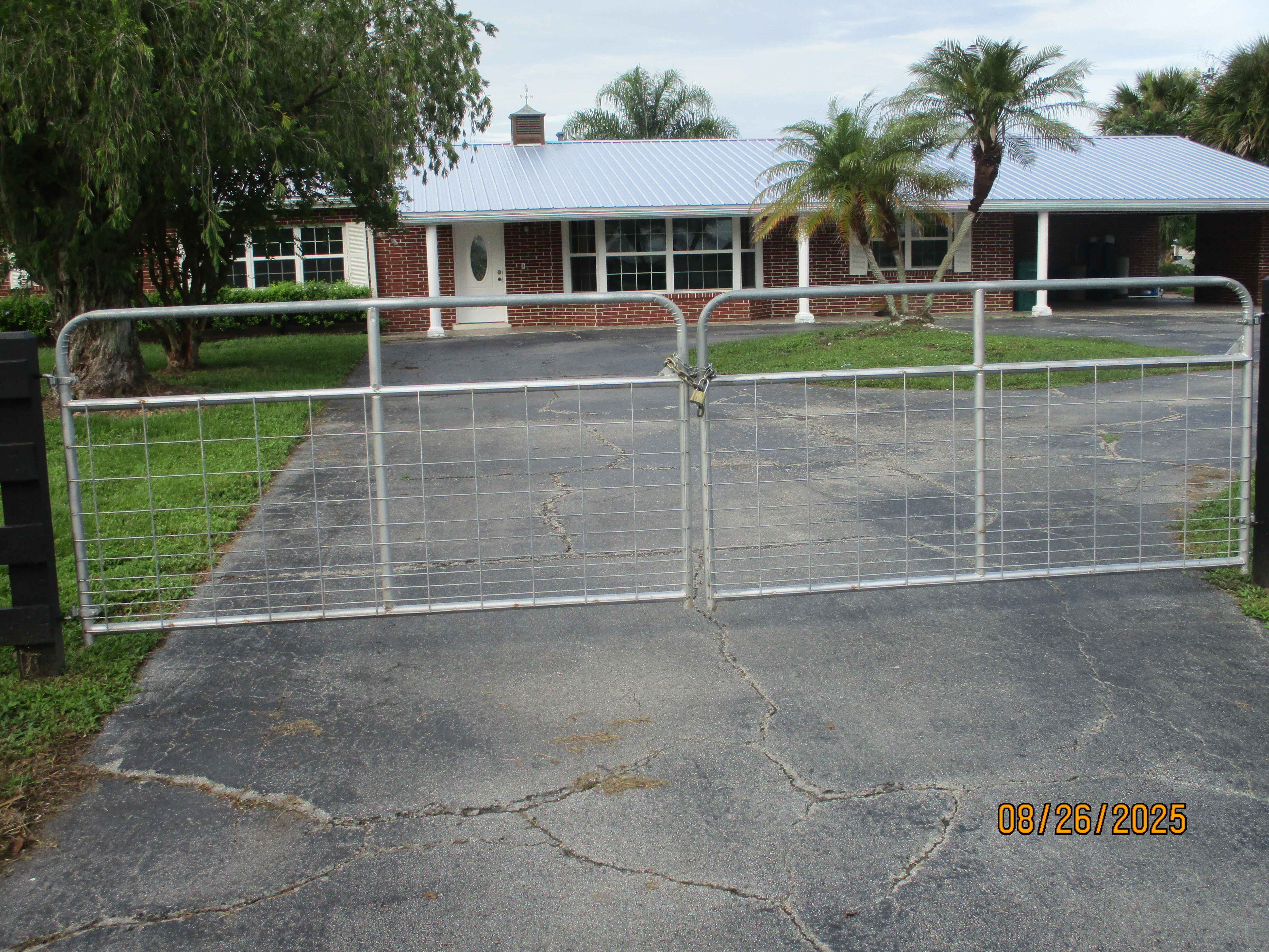 Okeechobee, Florida, 34972, United States, 4 Bedrooms Bedrooms, ,4 BathroomsBathrooms,Residential,For Sale,1973708