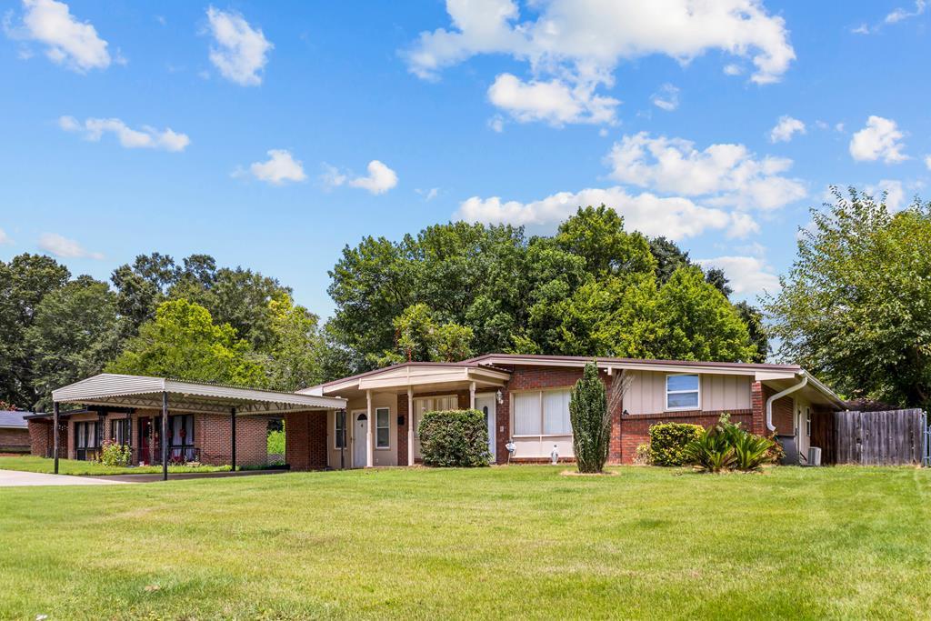 Mesa St, Columbus, GA 31903