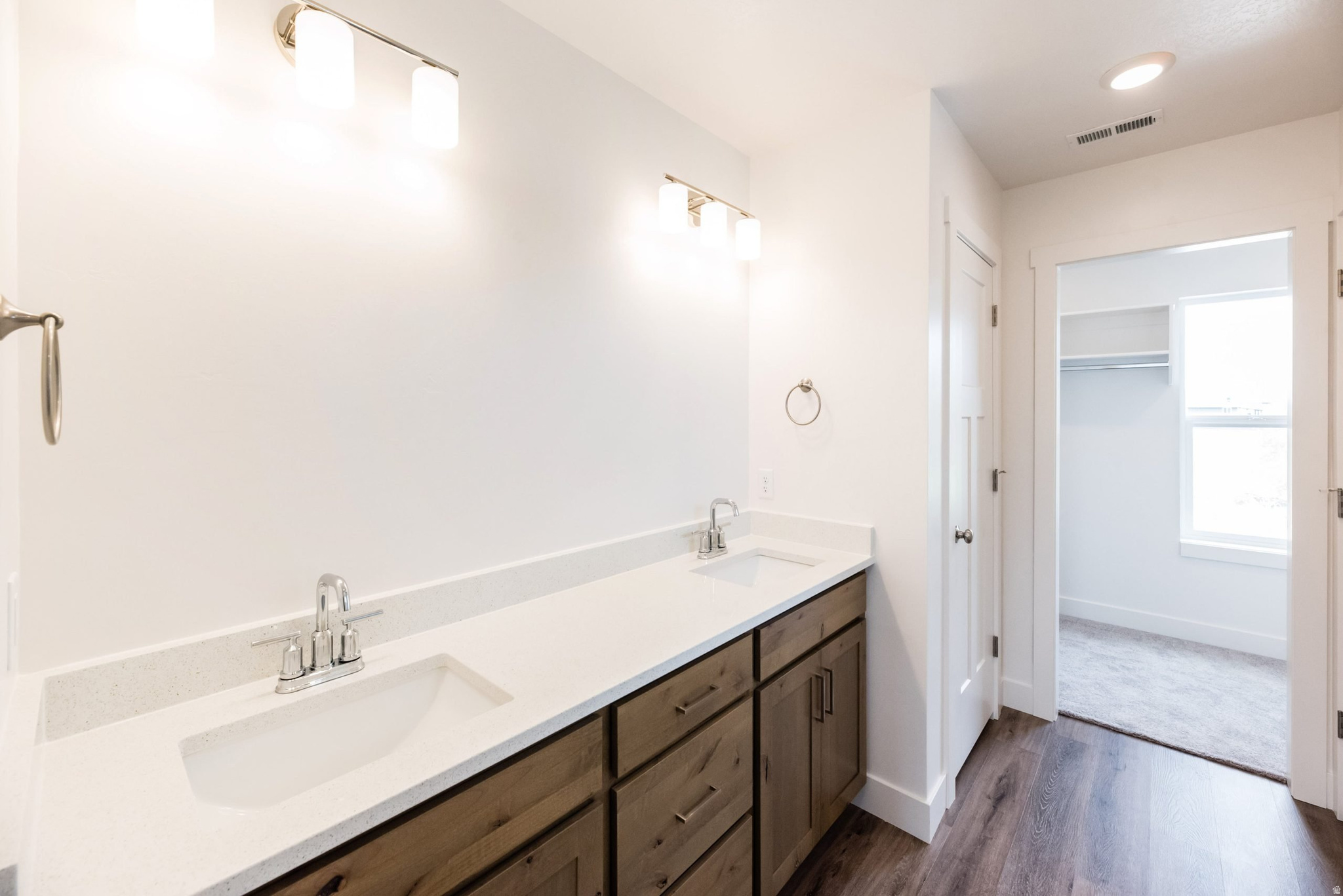 North Logan, Utah, 84341, United States, 3 Bedrooms Bedrooms, ,2 BathroomsBathrooms,Residential,For Sale,2001565