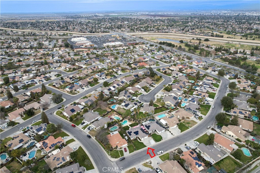 Bakersfield, California, 93312, United States, 3 Bedrooms Bedrooms, ,2 BathroomsBathrooms,Residential,For Sale,1915632