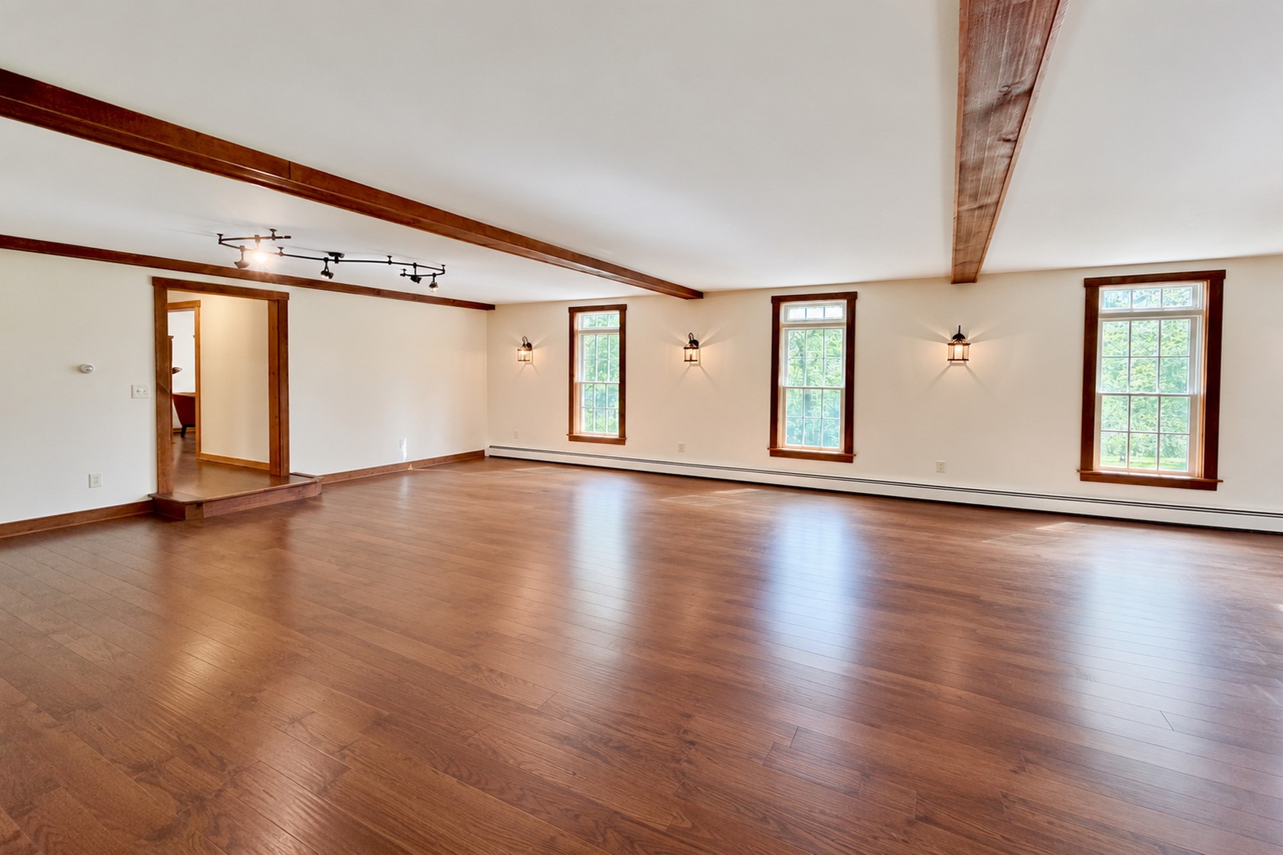  2572 Morse Hill Road - 物件實景