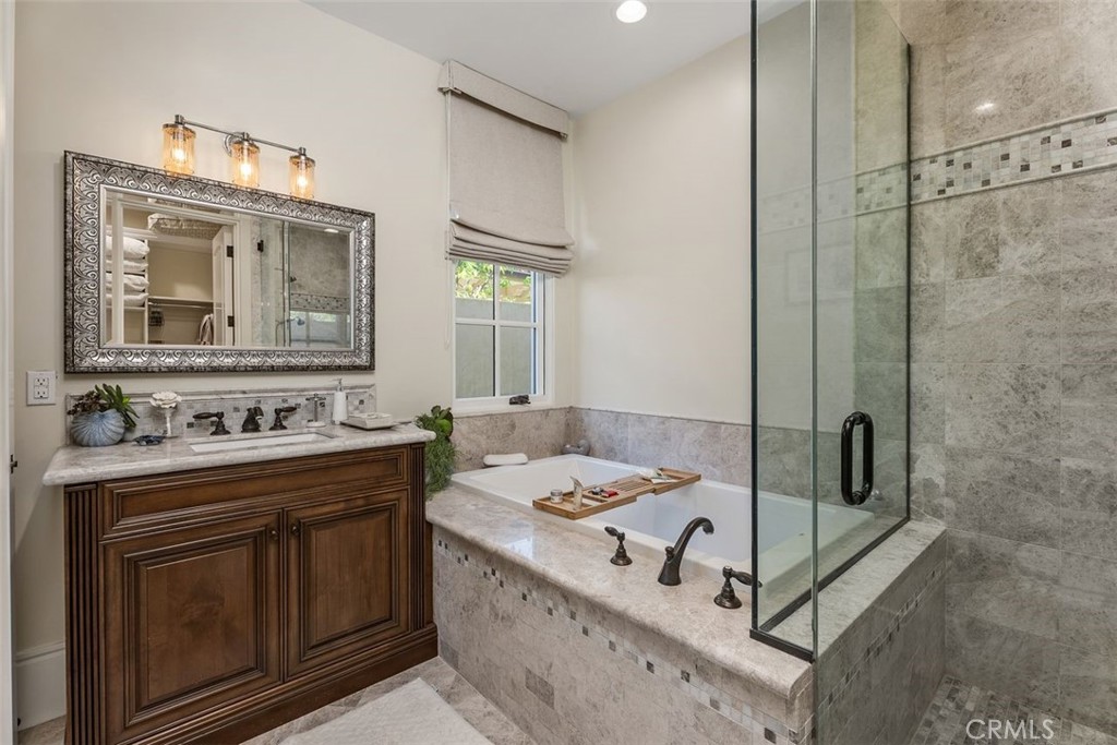 Dana Point, California, 92629, United States, 5 Bedrooms Bedrooms, ,10 BathroomsBathrooms,Residential,For Sale,1838337