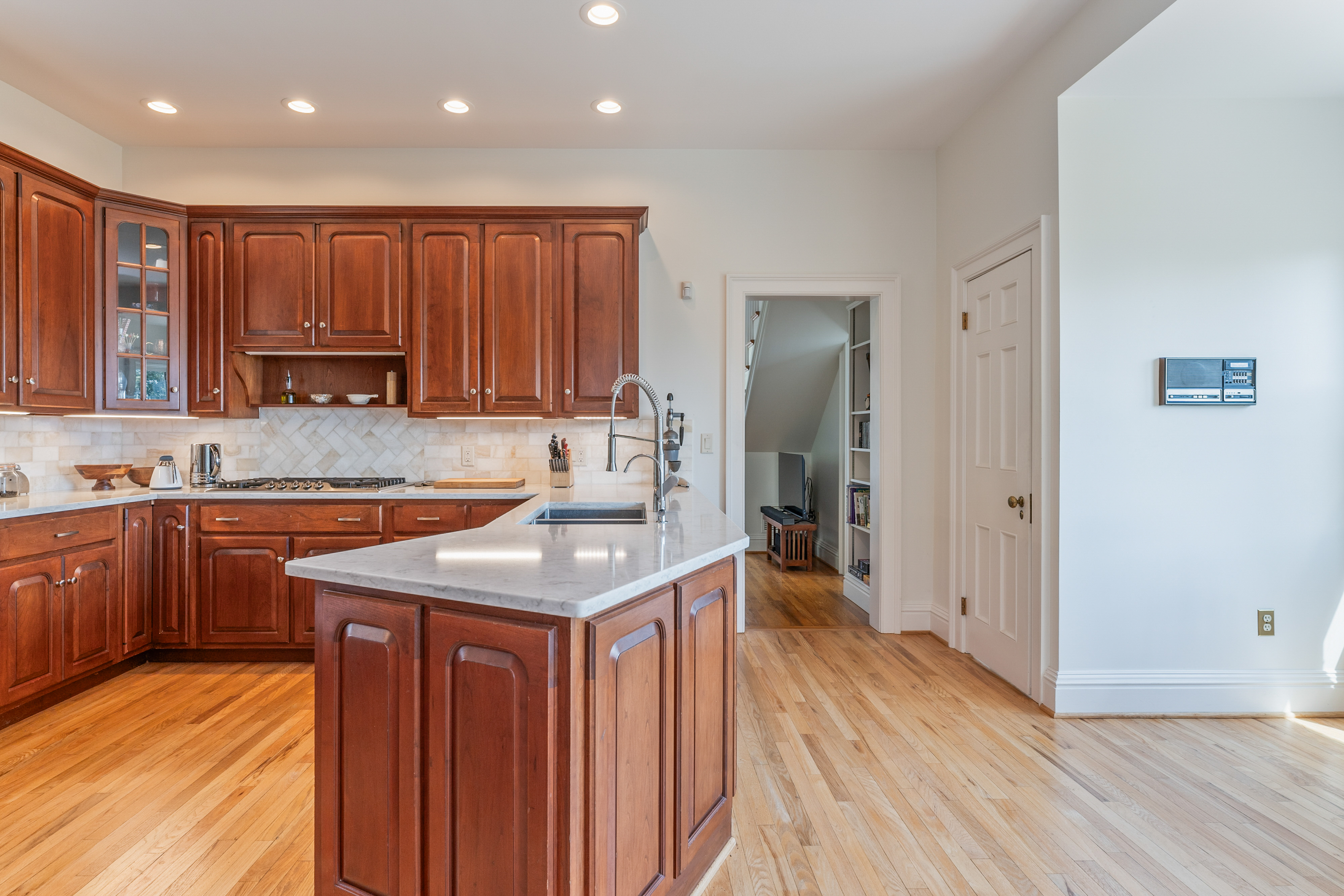  Eclectic City Home on Seneca Lake - 物件實景