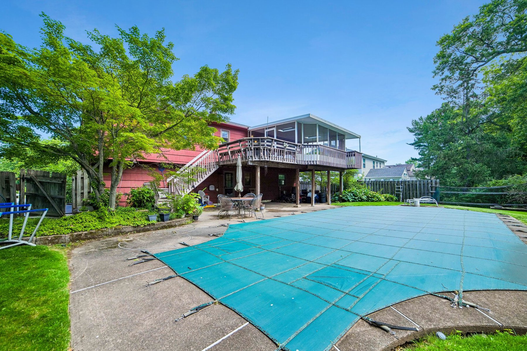 ?Oak Park? Bi-Level Provides Space Location and Long-Term Value - 物件實景