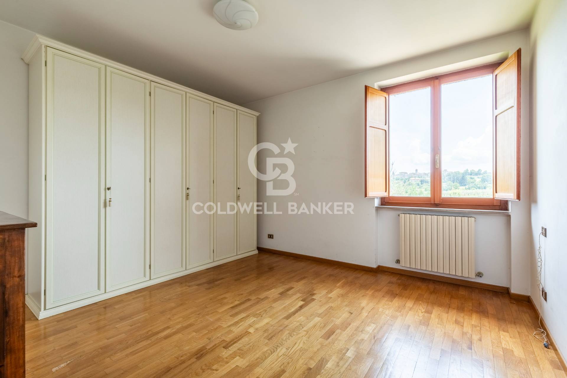 Fratta Todina, Perugia, 06054, IT, 6 Bedrooms Bedrooms, ,6 BathroomsBathrooms,Residential,For Sale,1850046