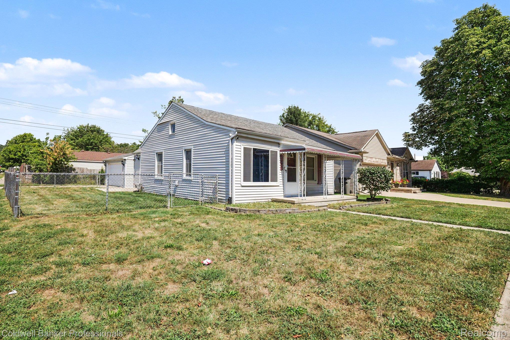 Colman St, Clinton Township, MI 48035 #1